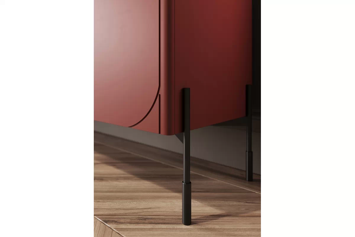 Comodă Sonatia 200 cm - burgundy Comoda cu patru uși Sonatia pe bază de metal 200 cm - burgundy