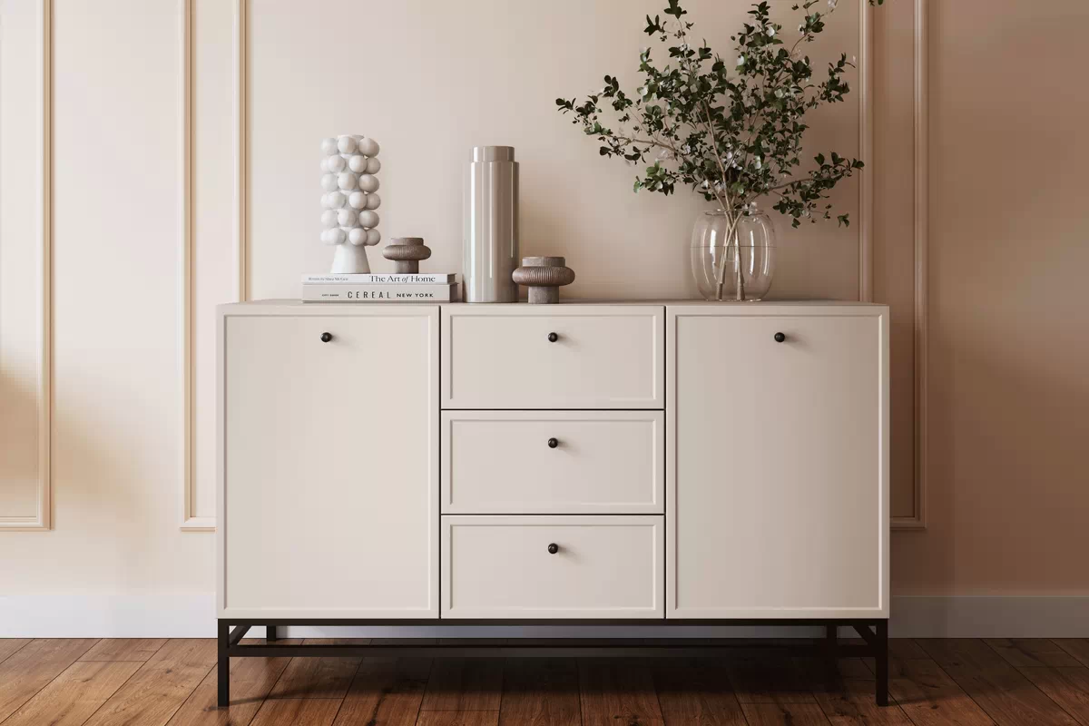 Komoda Lorini 150 cm so zásuvkami - kašmír / čierne úchytky / kovová podnož Komoda Lorini 150 cm so zásuvkami - kašmír / čierny úchyty / Rošt
