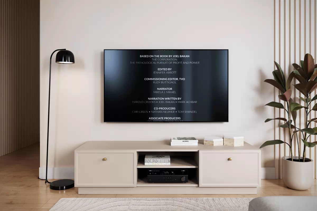 TV stolík Lorini 150 cm so zásuvkami – kašmírová / zlaté úchytky TV skrinka Lorini 150 cm so zásuvkami - kašmír / zlote úchyty