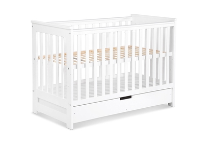 drevená posteľ dla niemowlaka z szuflada i barierka Iwo - Biely, 120x60