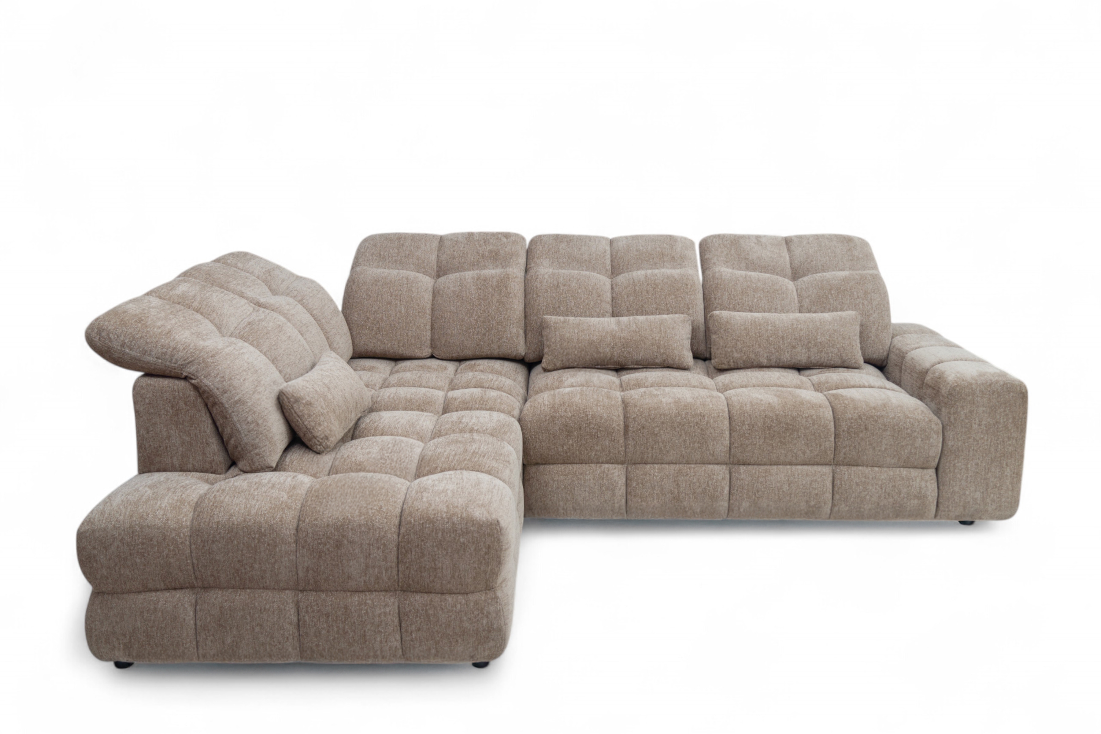 Rohová sedací souprava Magnelio Prestige L s elektrickým výsuvem levá – béžová boucle Raven 34  Rohová sedací souprava Magnelio Prestige L z elektricky wysuwanym sedadlem levá - béžová boucle Raven 34 