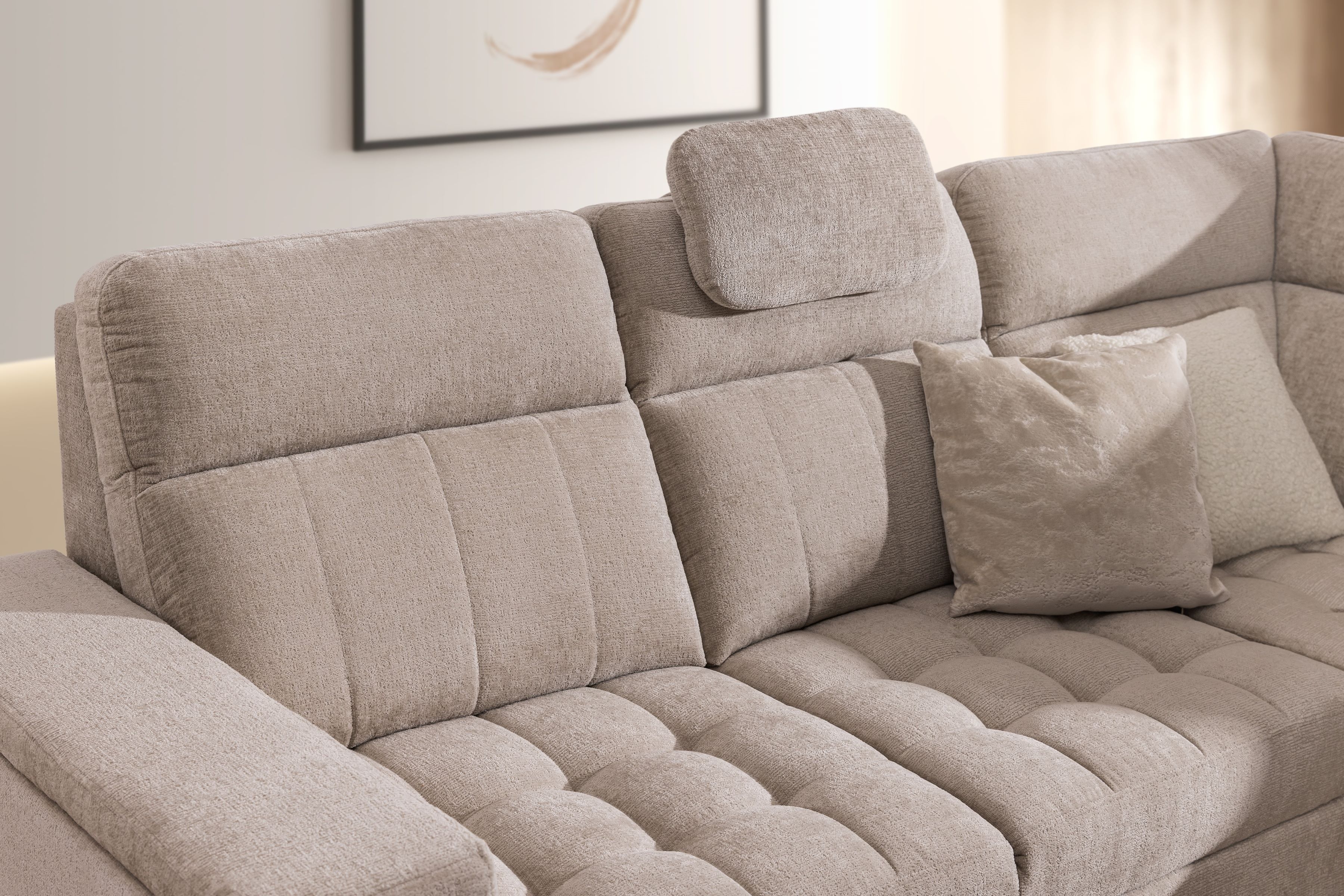 Rohová sedačka Gespano L pravostranná so širokým bokom - béžový šenil Perfect harmony 07 Rohová sedacia súprava Gespano L pravá strana z szerokim bokiem - béžový šenil Perfect harmony 07