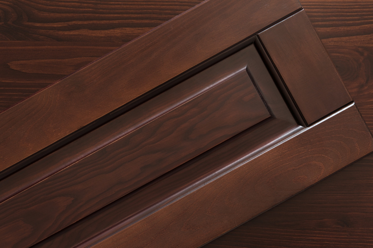Skříňka horní do koupelny RETRO FSC 830 dřevo Nábytek v barevném odstínu hnědém