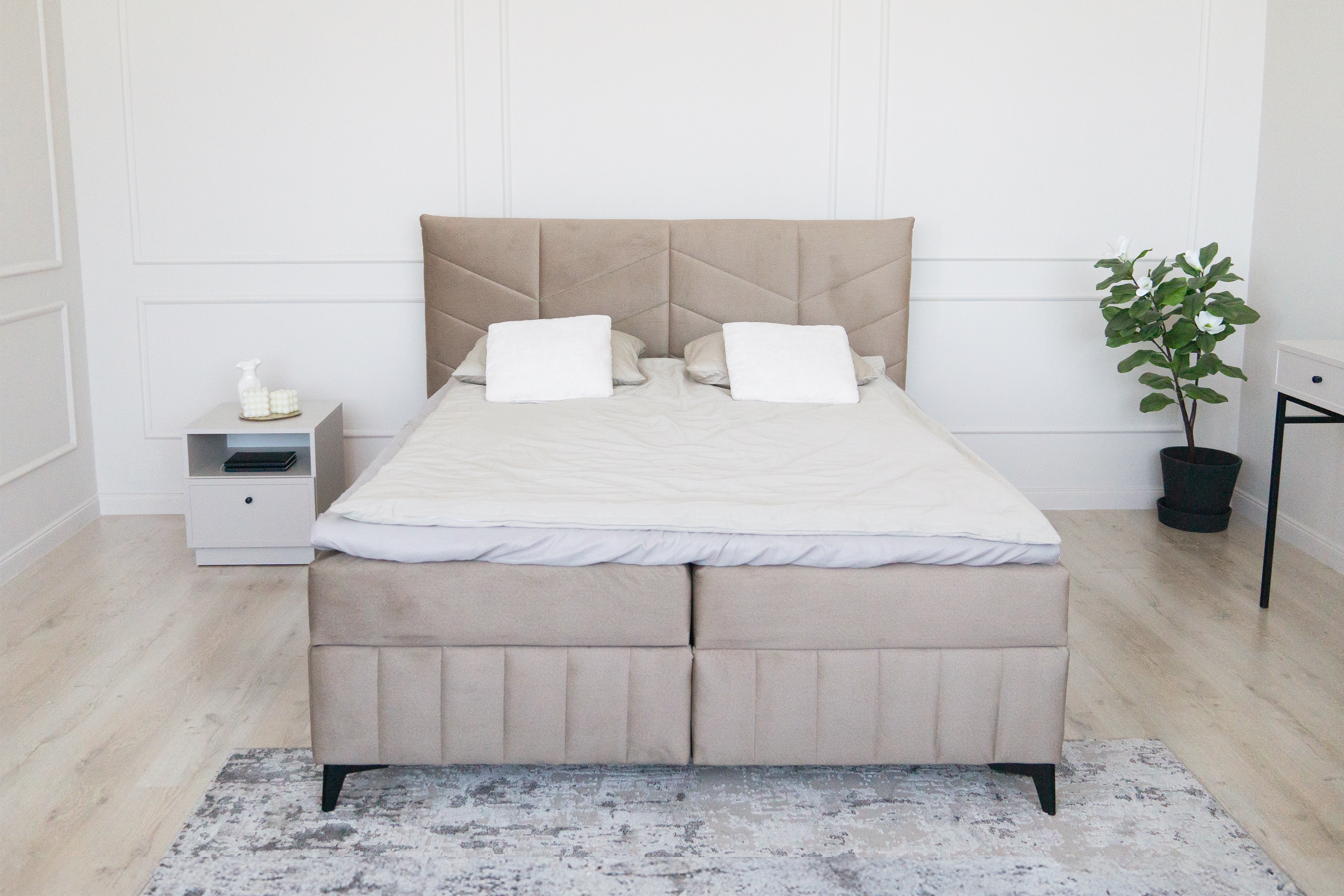 Boxspring posteľ Penia 160x200 s úložným priestorom - béžový zamat Element 6 Boxspring posteľ Penia 160x200 s úložným priestorom - béžový velúr hydrofobowy Element 6