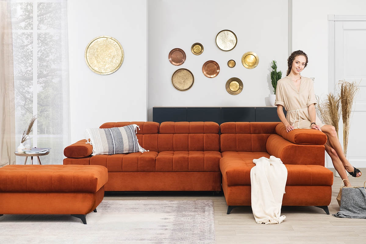 Taburet tapițat cu spațiu de depozitare Dragonis moderní Komplet odpočinkový do obývacího pokoje, v zrzavém barevném odstínu