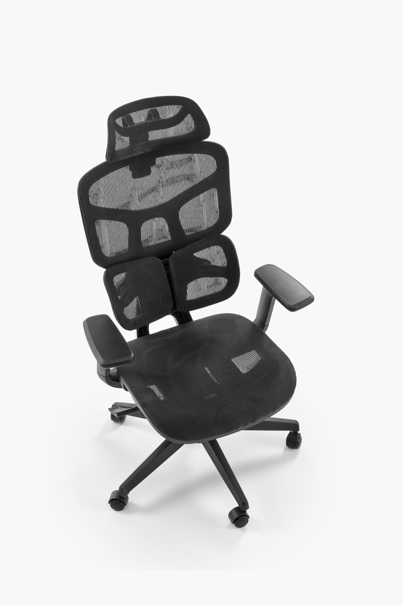 MACAR Křeslo gabinetowy, černá (1p=1szt) Kancelářská židle macar ergonomiczny - černá