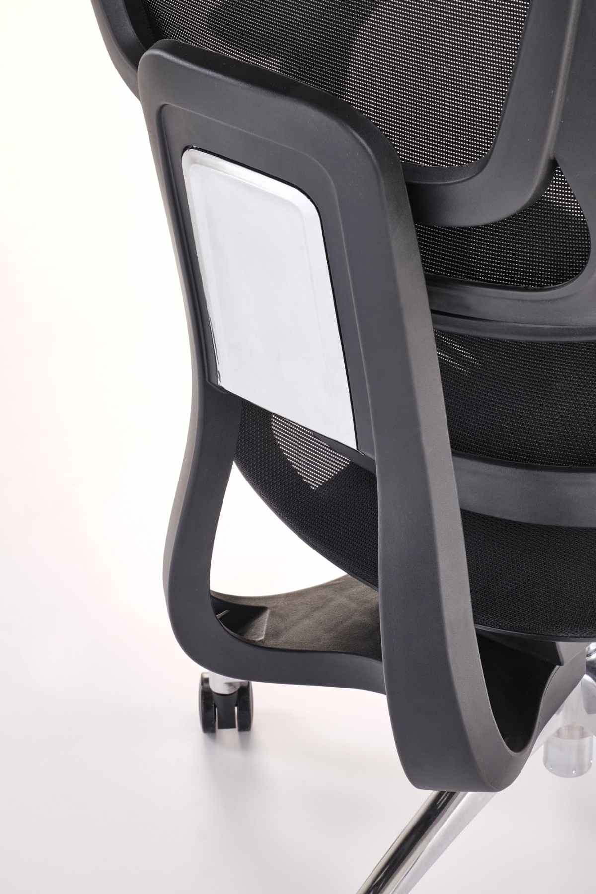 Ergonomická kancelárska stolička Casilo - čierna ekokoža Kreslo ergonomiczny Casilo otočna - Čierny