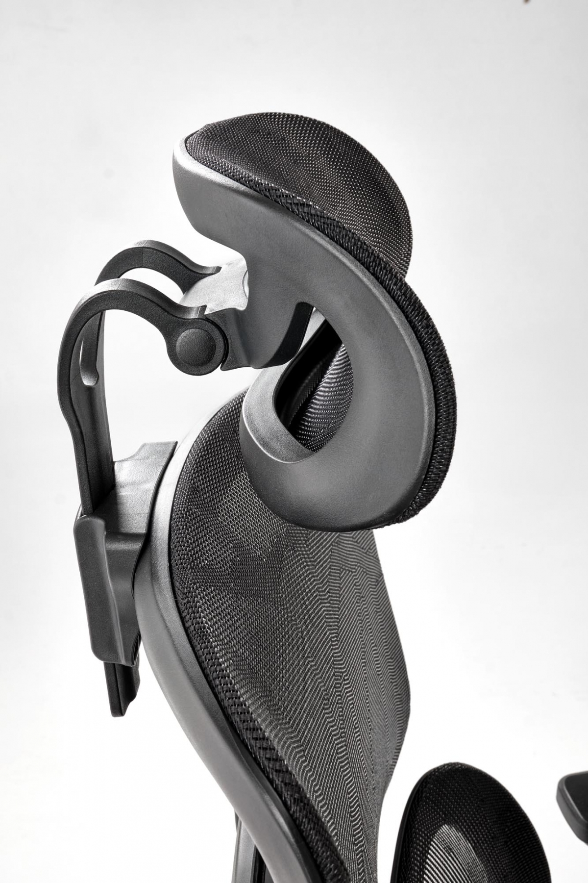 Ergonomická kancelárska stolička Lorendi - čierna ekokoža Kreslo ergonomiczny Lorendi otočna - Čierny 