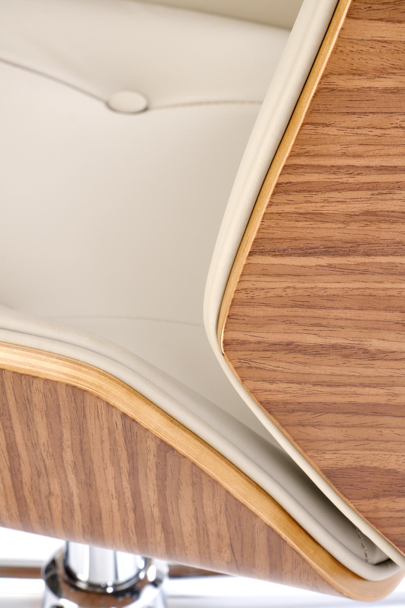 Kancelářská židle Benaro - ořech / béžová Křeslo gabinetowy benaro obrotowy - ořech / béžová