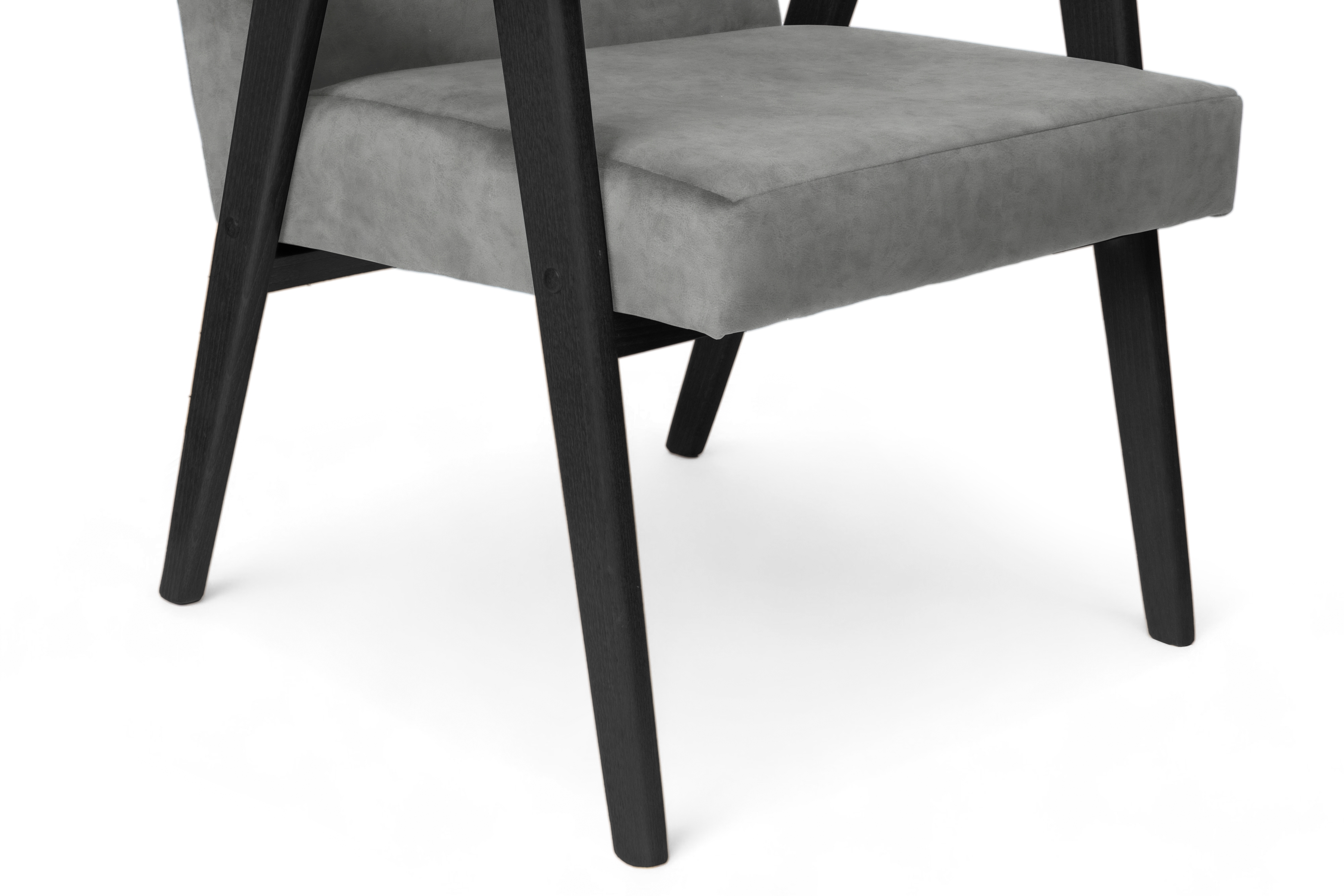 Klubové kreslo PRL - šedý zamat Zetta 303 s ľahkým čistením / čierne nožičky Kreslo Klubový PRL - šedý welwet ľahkočistiaci Zetta 303 / Čierny