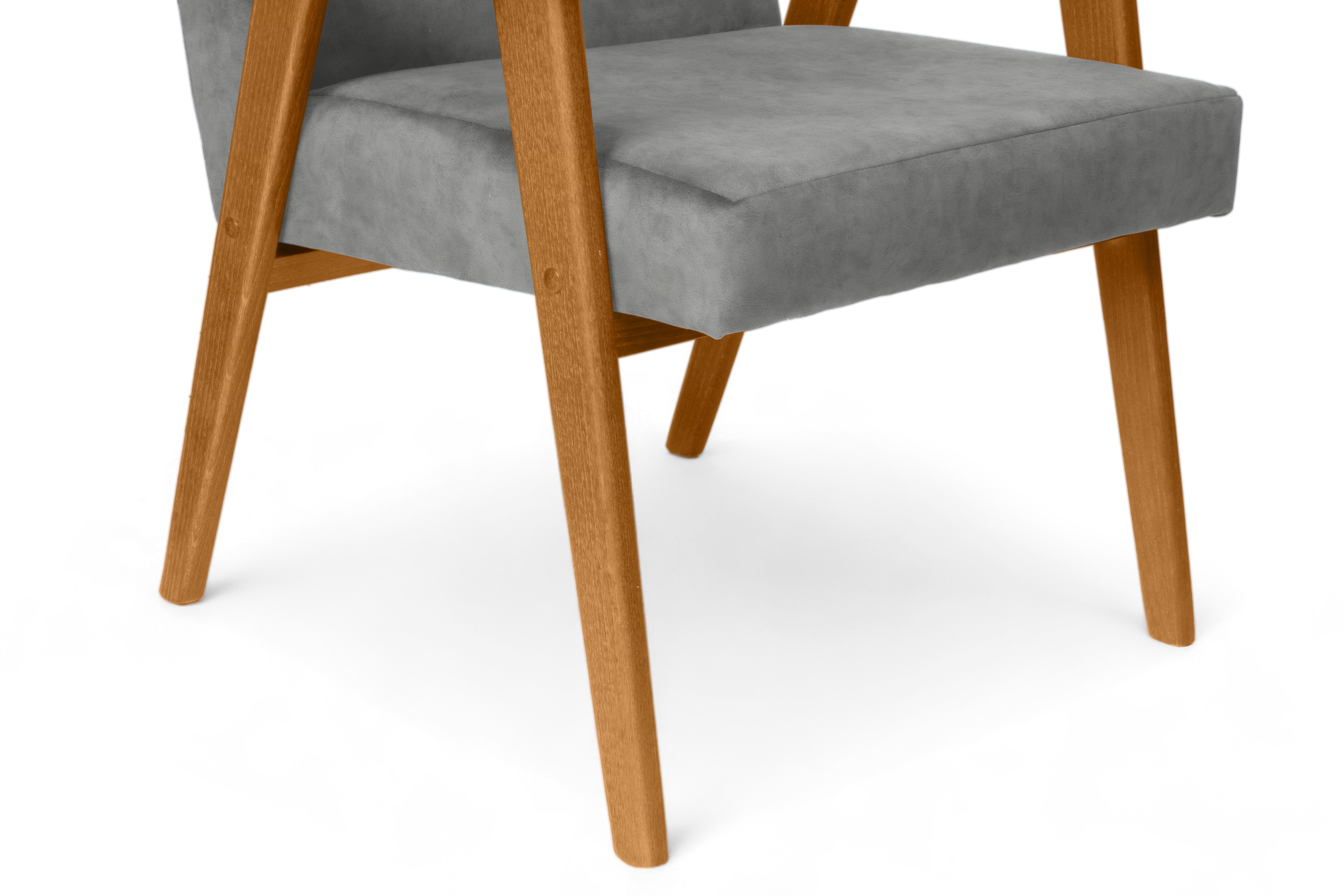 Klubové kreslo PRL - šedý zamat Zetta 303 s ľahkým čistením / jelšové nožičky Kreslo Klubový PRL - šedý welwet ľahkočistiaci Zetta 303 / Jelša