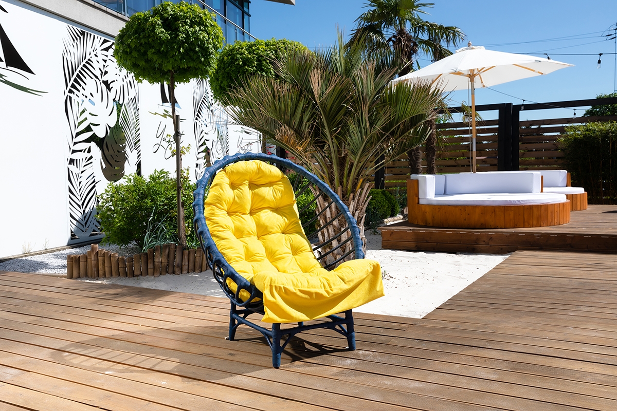 Křeslo stojacy plaski wiklinowy kokon Gardins III - 95 cm - modrá - Omezená nabídka Proutěné stojící křeslo kokon - Modrý