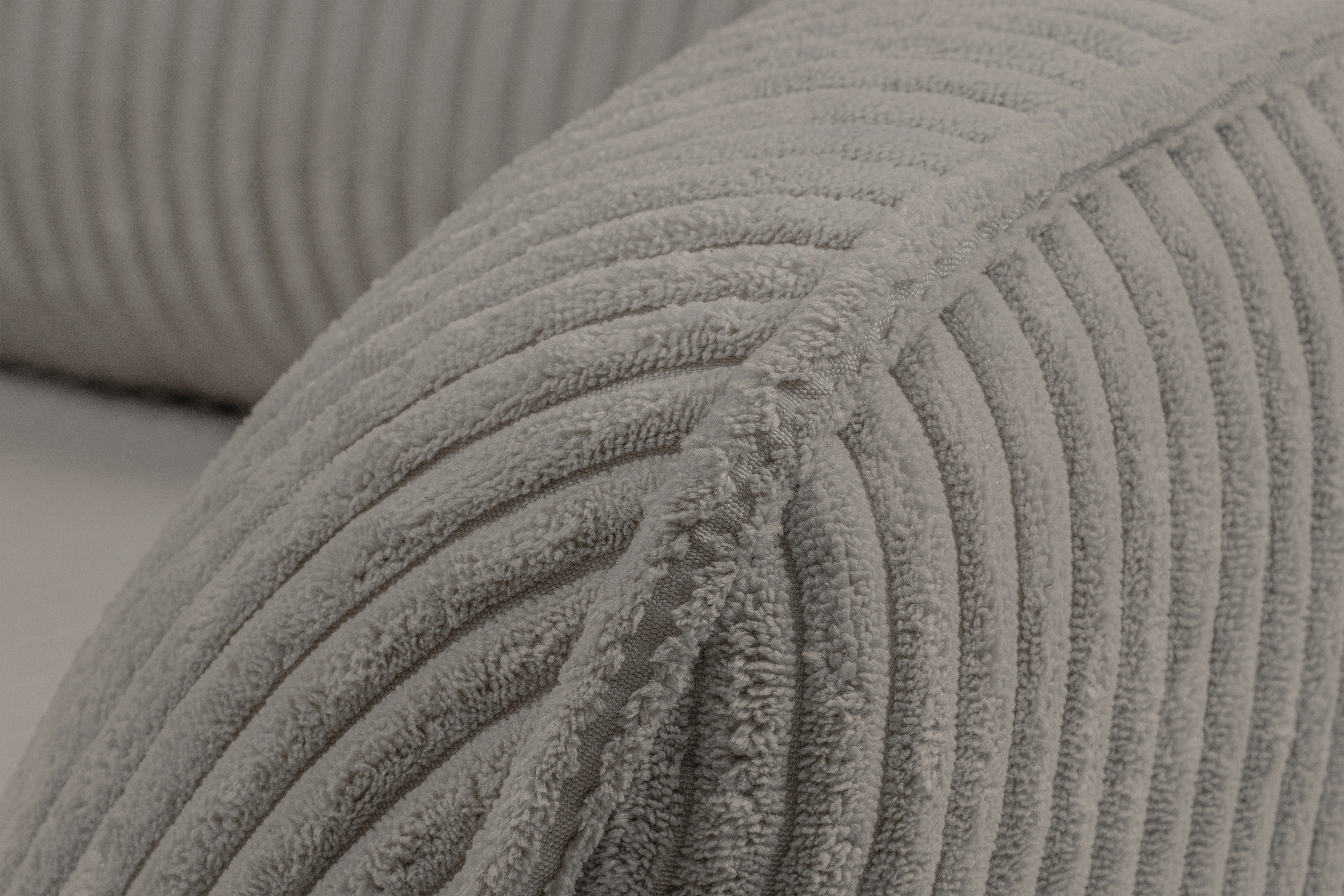 Křeslo ušák Dylian - béžový manšestr Poso 02 / nohy buk Křeslo Ušák Dylian na drewnianych nogach - béžový manšestr Poso 02 / Nohy buk 