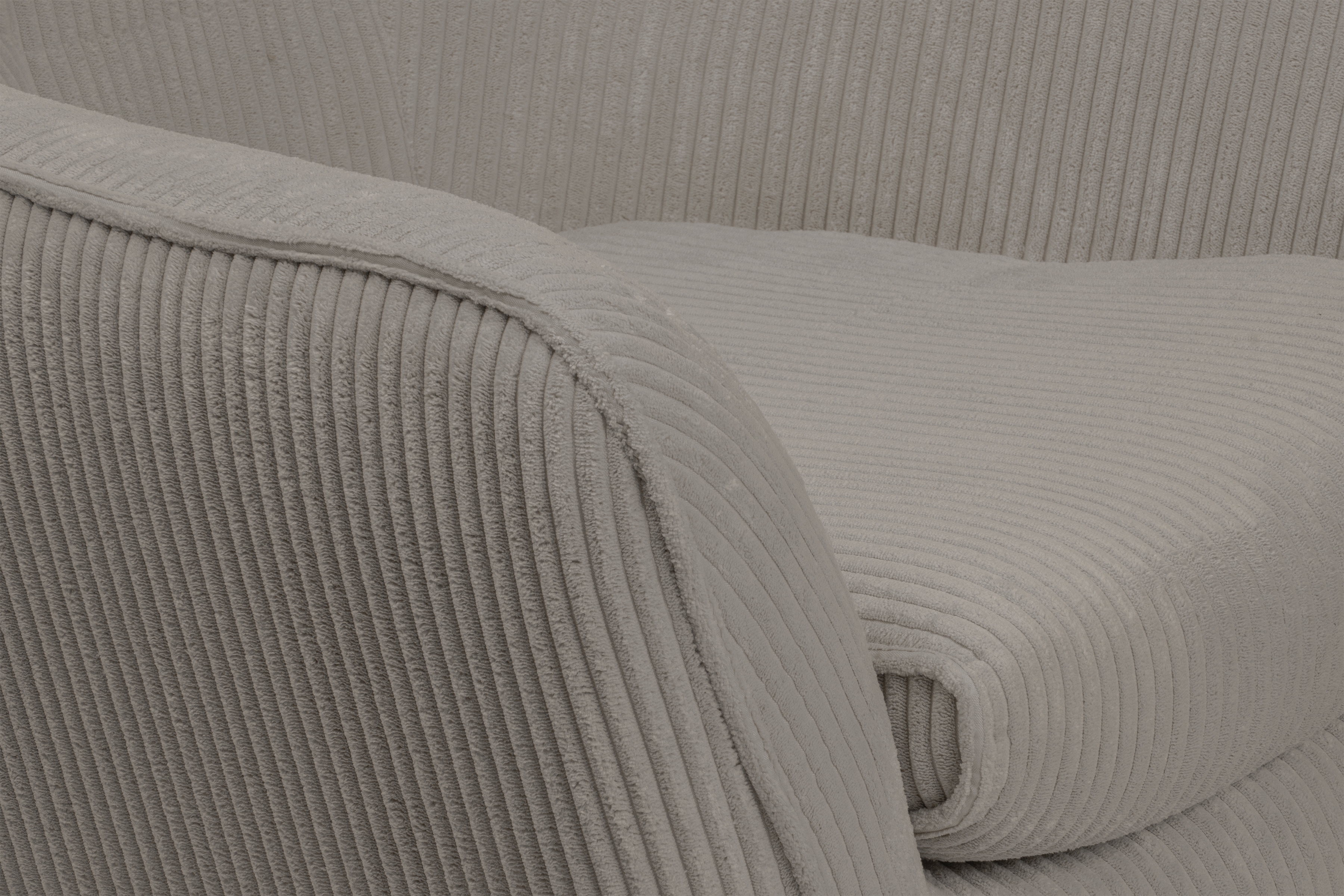 Křeslo ušák Dylian - béžový manšestr Poso 02 / nohy venge Křeslo Ušák Dylian na drewnianych nogach - béžový manšestr Poso 02 / Nohy Venge