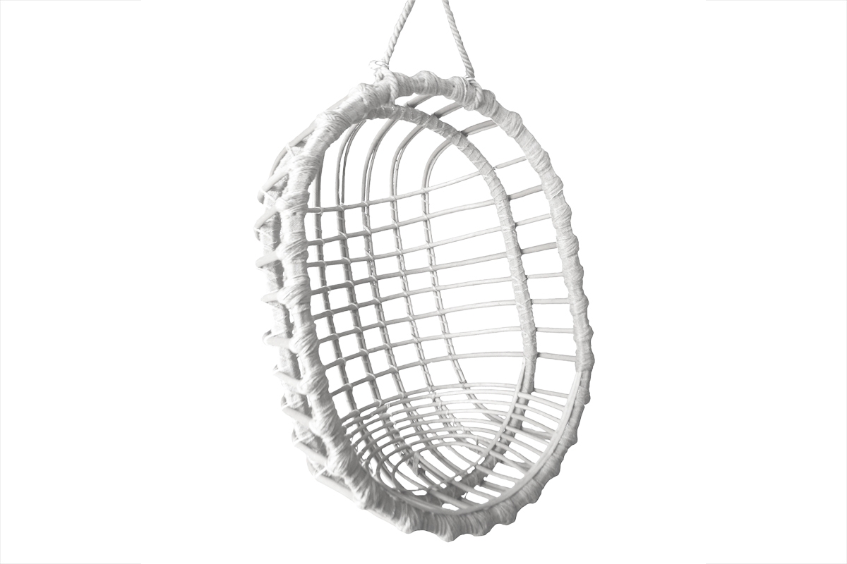 Závesné kreslo oválny kokon - biely hustawka wiklinowa 