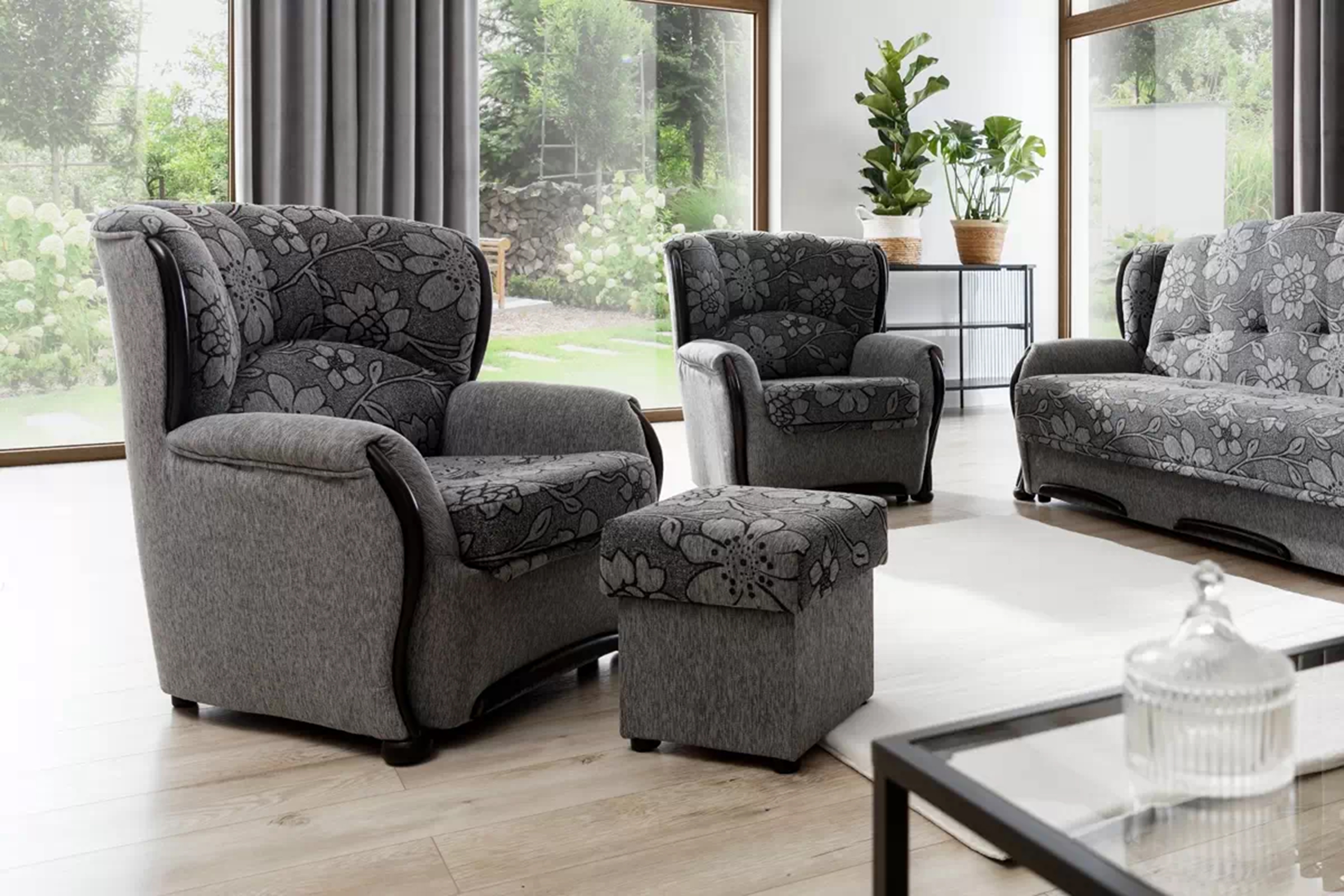 Kreslo Fryderyk s úložným priestorom Kreslo odpočinkové Fryderyk