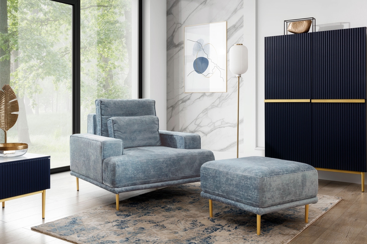 Relaxačné kreslo Nicole do obývačky - modrý šenil Miu 2051 / zlaté nohy Kreslo odpočinkové Nicole do obývacej izby - Modrý šenil Miu 2051 / nožičky zlote
