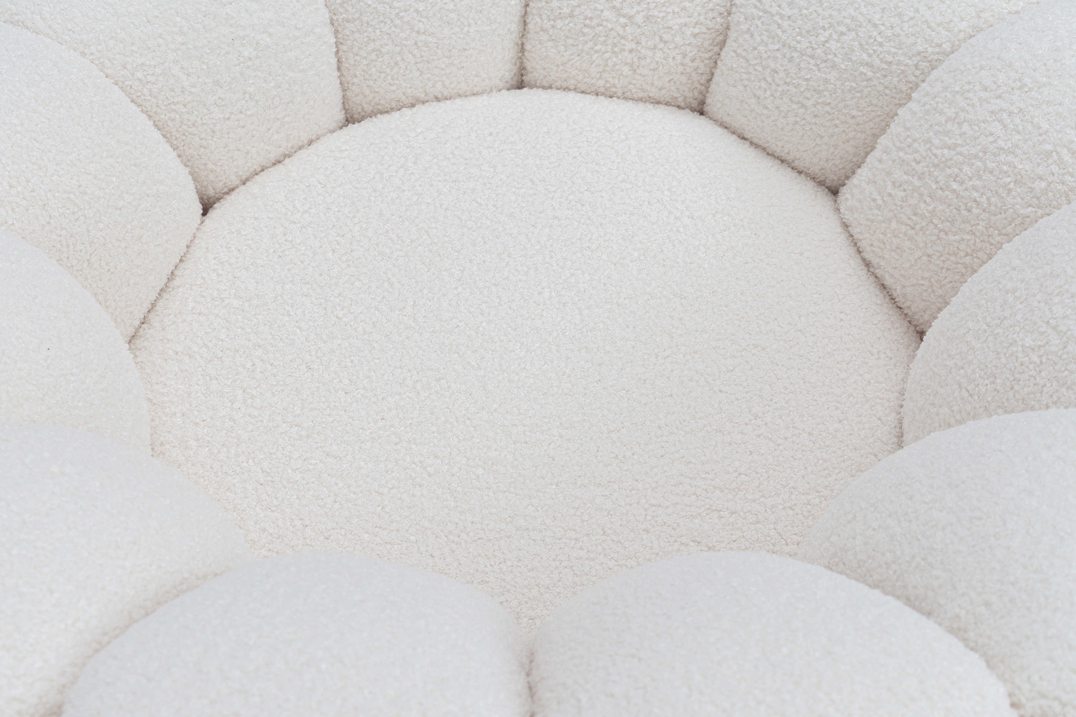 Kreslo odpočinkové Pares - krémový boucle Lambi 1  Kreslo odpočinkové Pares - Biely boucle