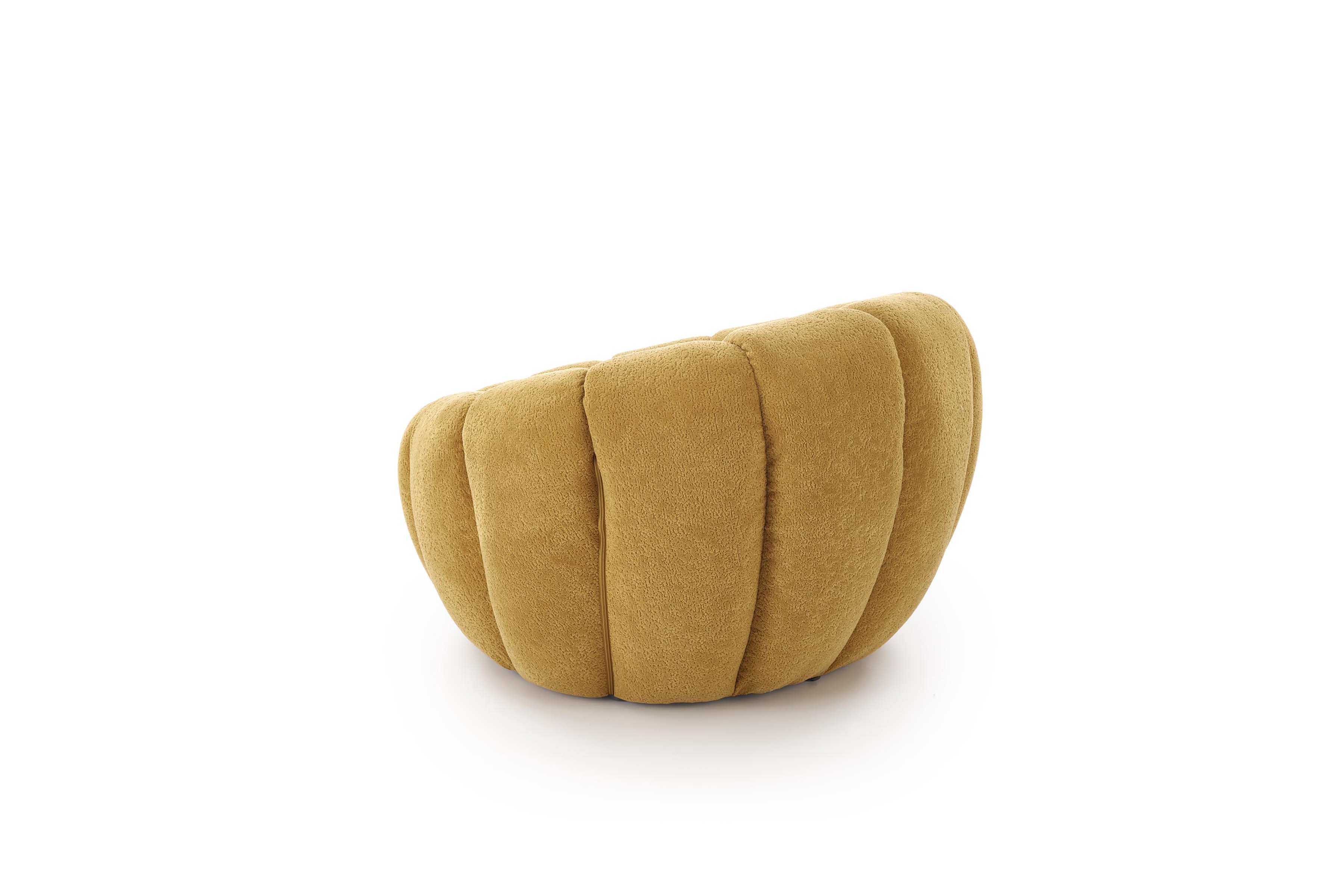 Čalouněné křeslo Pares - hořčicová boucle Křeslo čalouněná Pares - boucle hořčice 