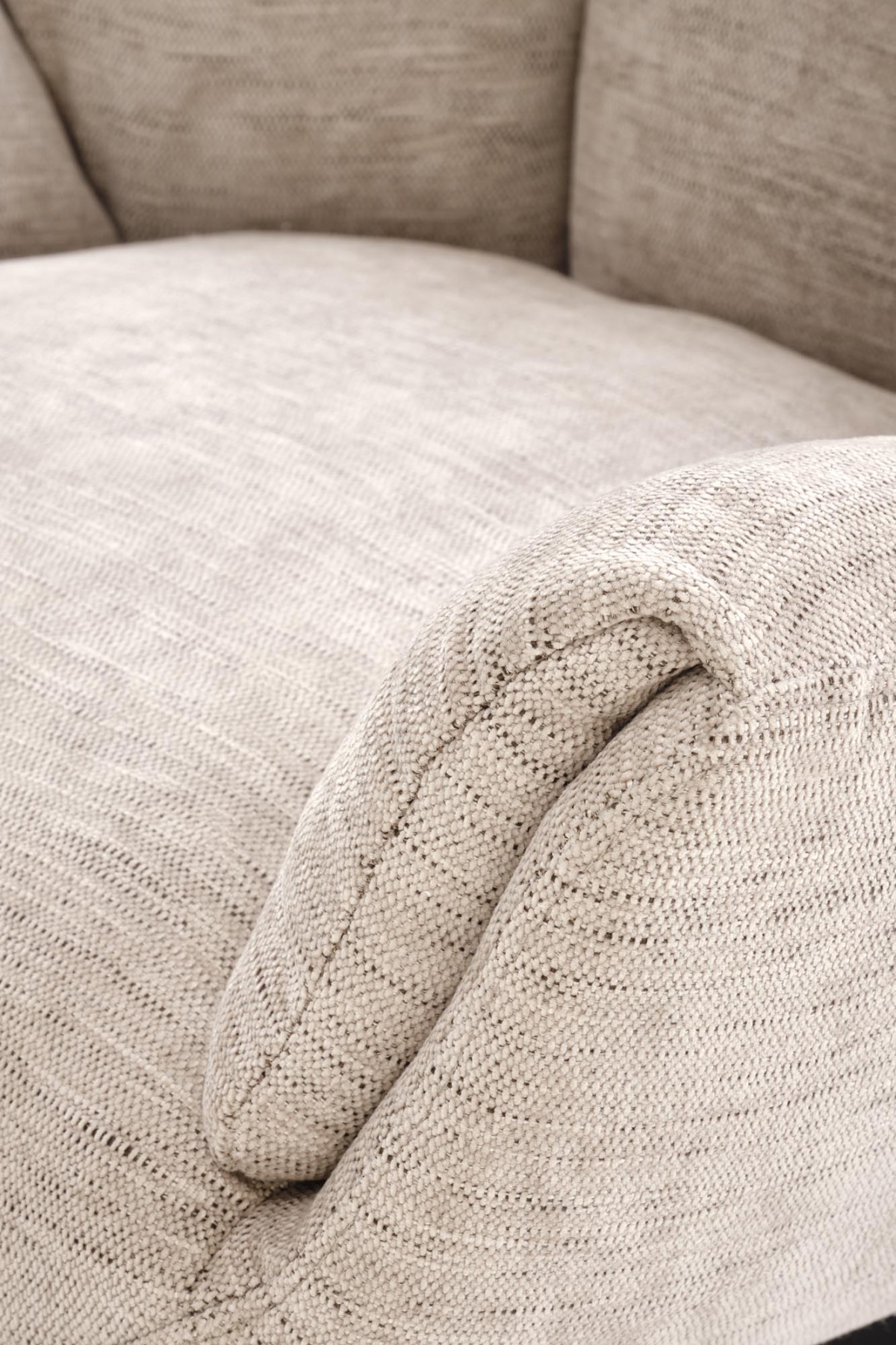 Relaxačné kreslo Soremi - béžová / čierna Kreslo odpočinkové Soremi otočna - béžový / nožičky čierny