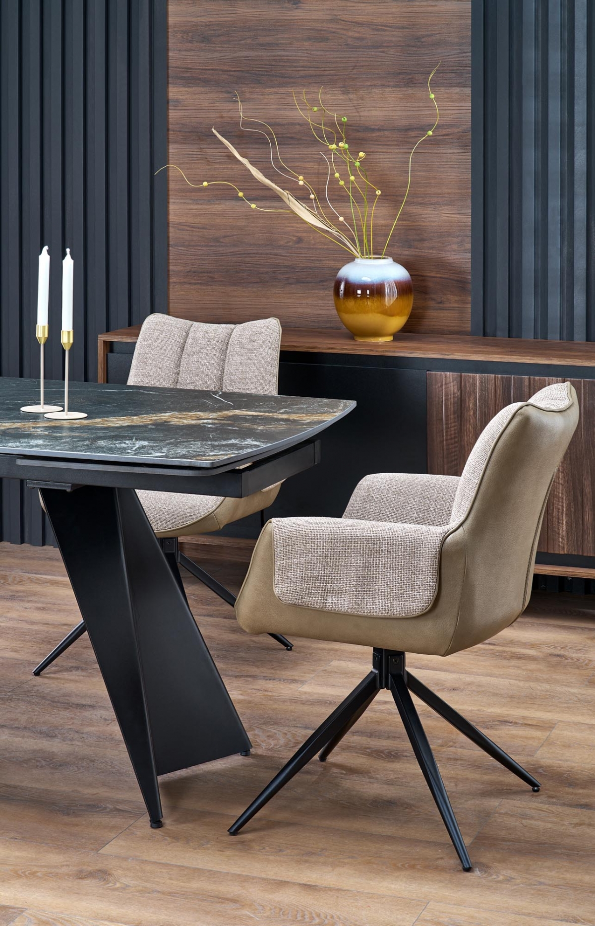 Otočená čalúnená stolička Denaro - hnedá K579 Stolička Hnedý (1p=2szt)