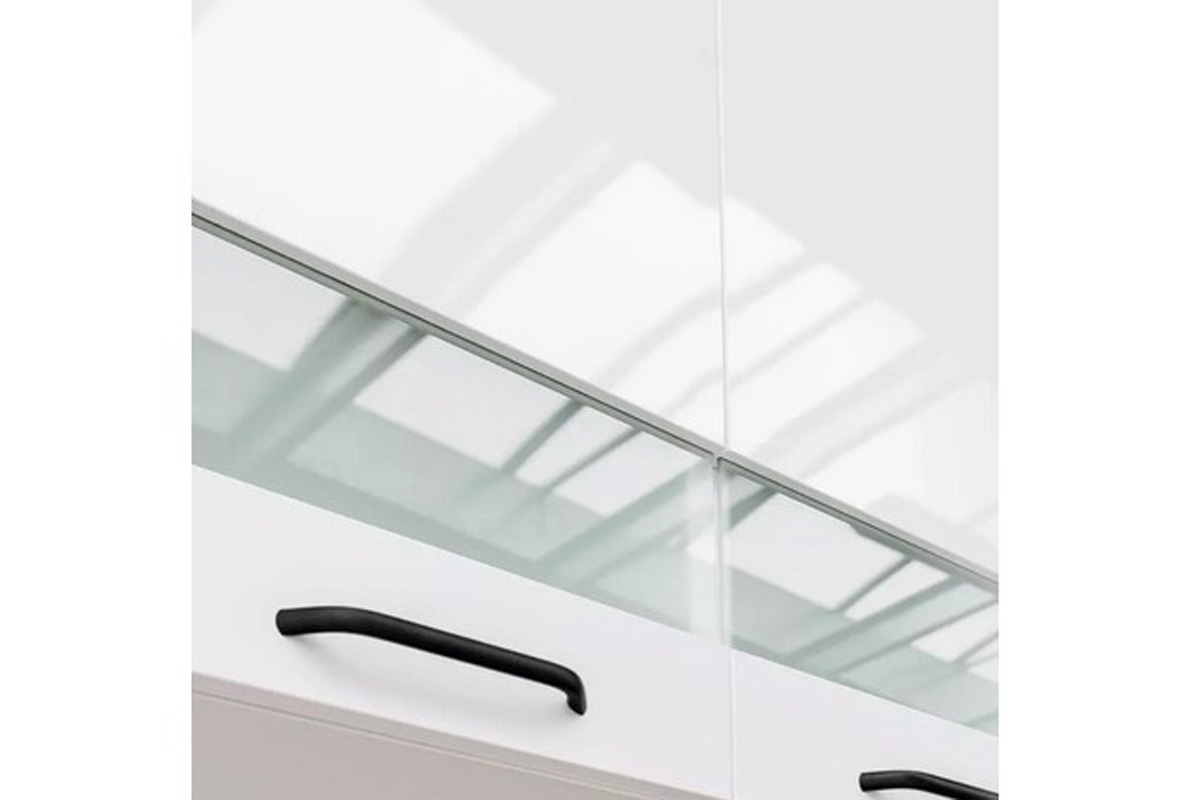 KAMMONO P4 WW40.1/61 - Skrinka vitrína Skrinka s presklením kam