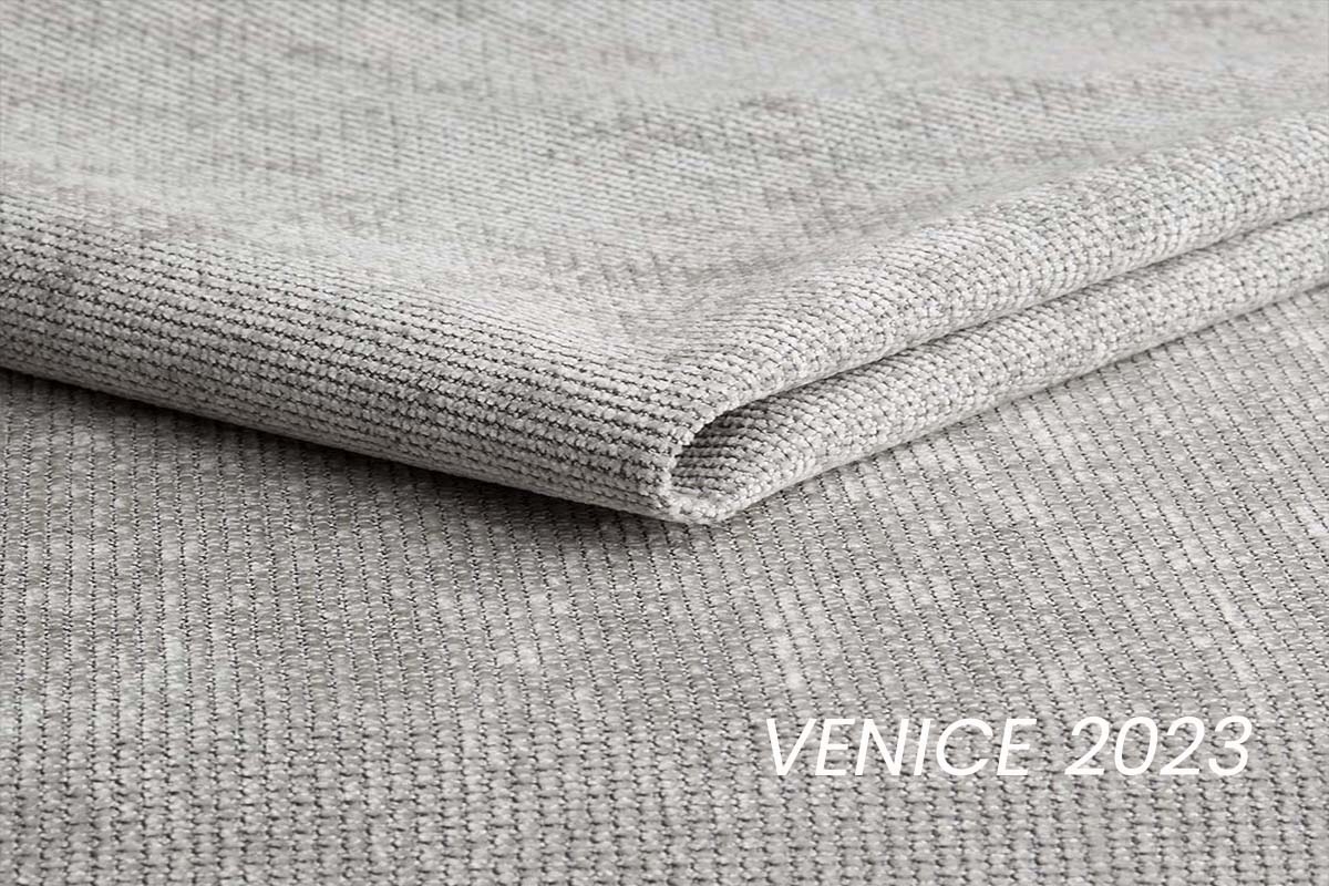 Rozkládací pohovka Lutario s funkcí spánku - šedá hydrofobní tkanina Venice 2023 Pohovka Lutario rozkládací - šedá plecionka hydrofobowa Venice 2023