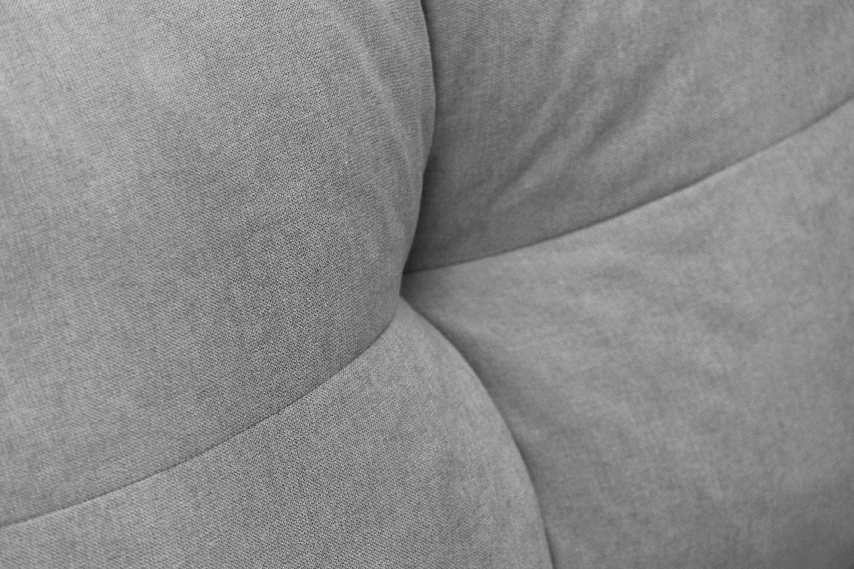 Rozkladacia pohovka Natario s úložným priestorom – sivý šenil Wind 90 Pohovka Natario rozkladana S vnútorným úložným priestorom- šedý šenil Wind 90