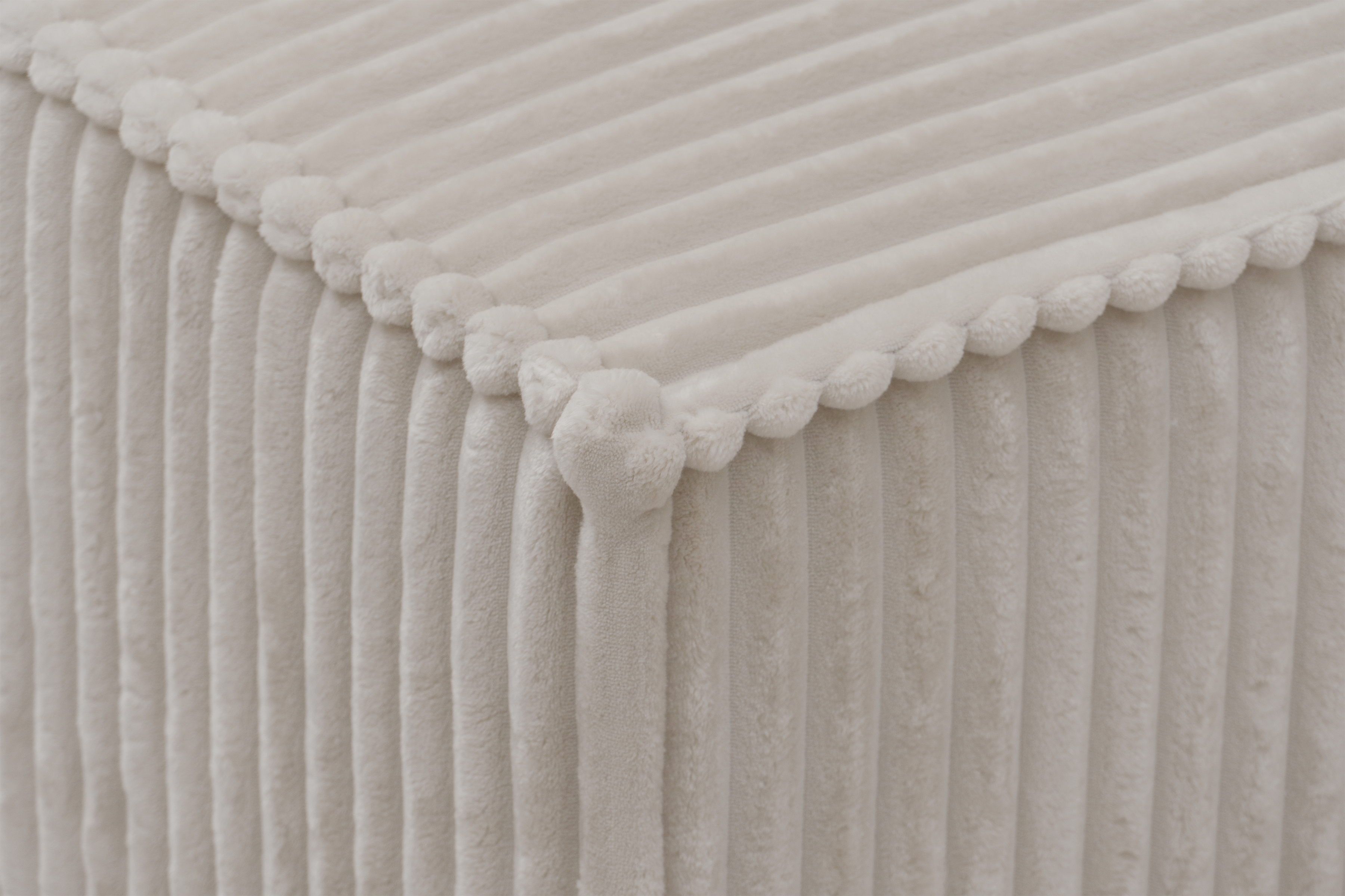 Rozkládací pohovka Solvero - béžový plyš Tilia 03 Pohovka Solvero rozkládací - kremwy plusz Tilia 03