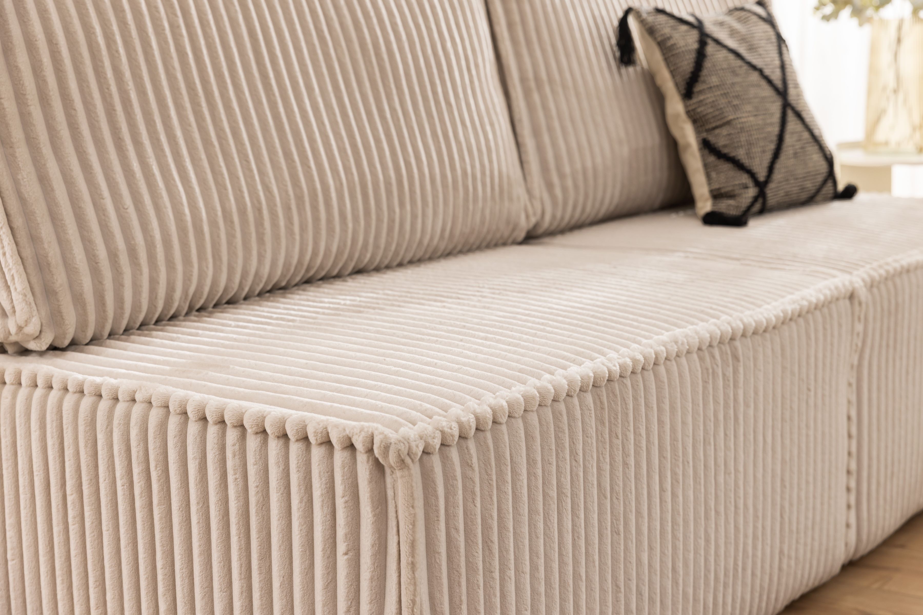 Pohovka Solvero s funkciou spania Pohovka Solvero s funkciou spánku 