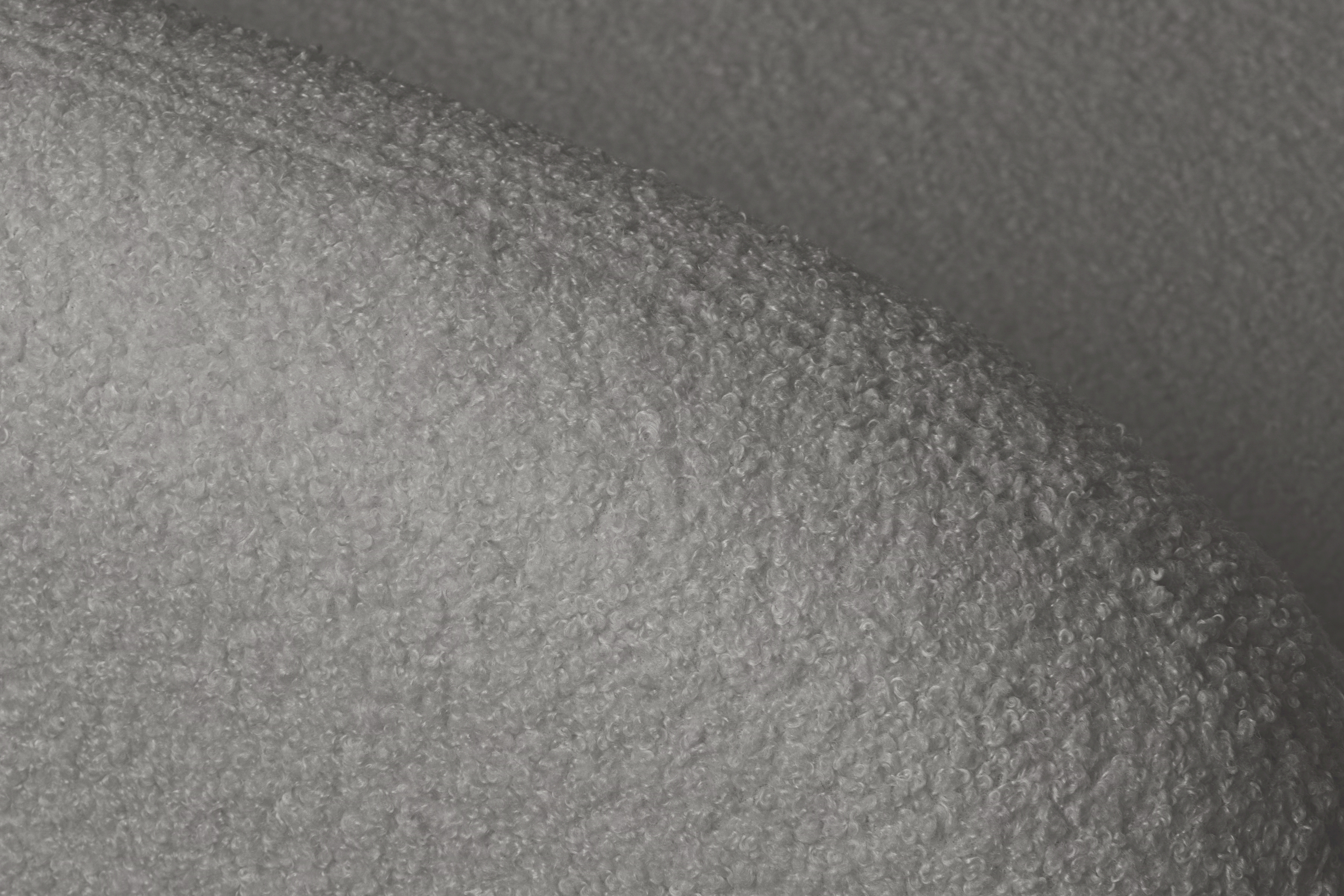 Rozkladacia pohovka Limpik - sivá bouclé Lambi 11 Pohovka s funkciou spania Limpik - šedá boucle Lambi 11