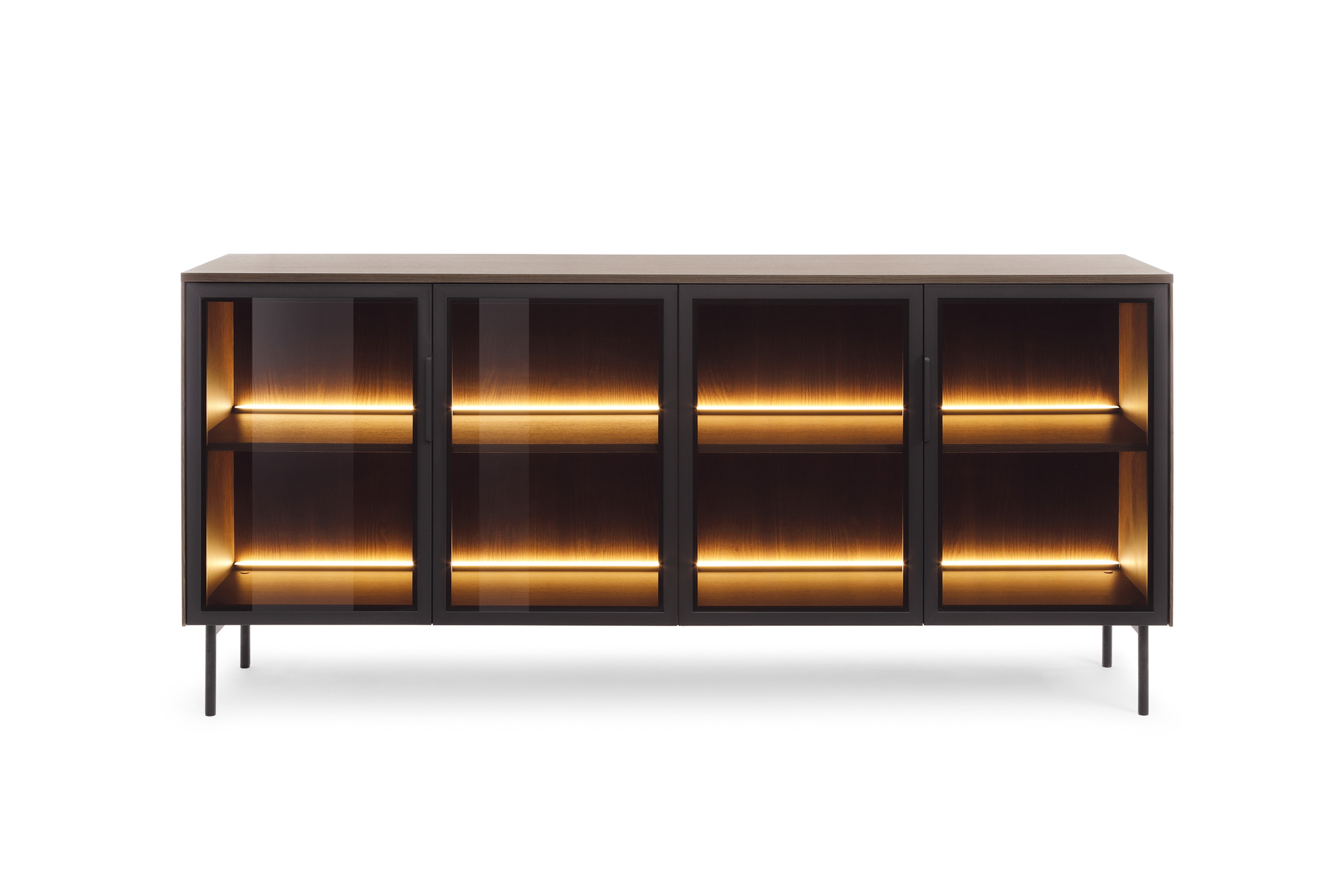 Komoda Auri 181 cm s osvetlením - dub dunin / čierna Komoda Auri 181 cm s osvetlením - Dub dunin / Čierny