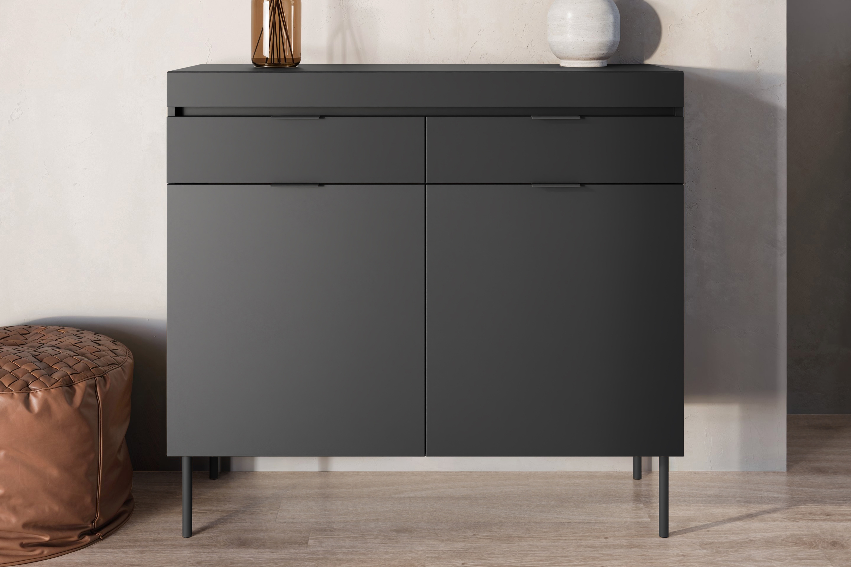 Komoda Sentia 105 cm s 2 zásuvkami - čierna / zlatá Komoda dvojdverová Sentia 105 s dvoma zásuvkami - Čierny / zlaté 