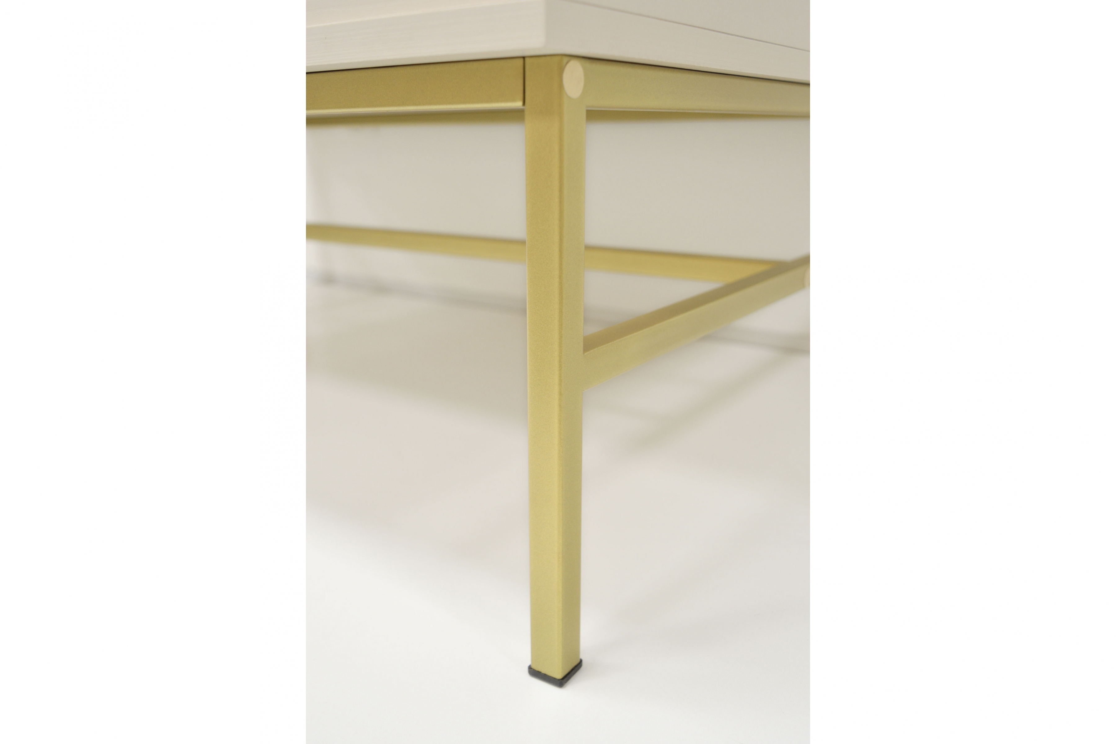 Komoda Lotina III 2F - 100 cm - Béžová Pieskový / zlaté nožičky Komoda Lotina III 2F - 100 cm - Béžová Pieskový / zlote nožičky