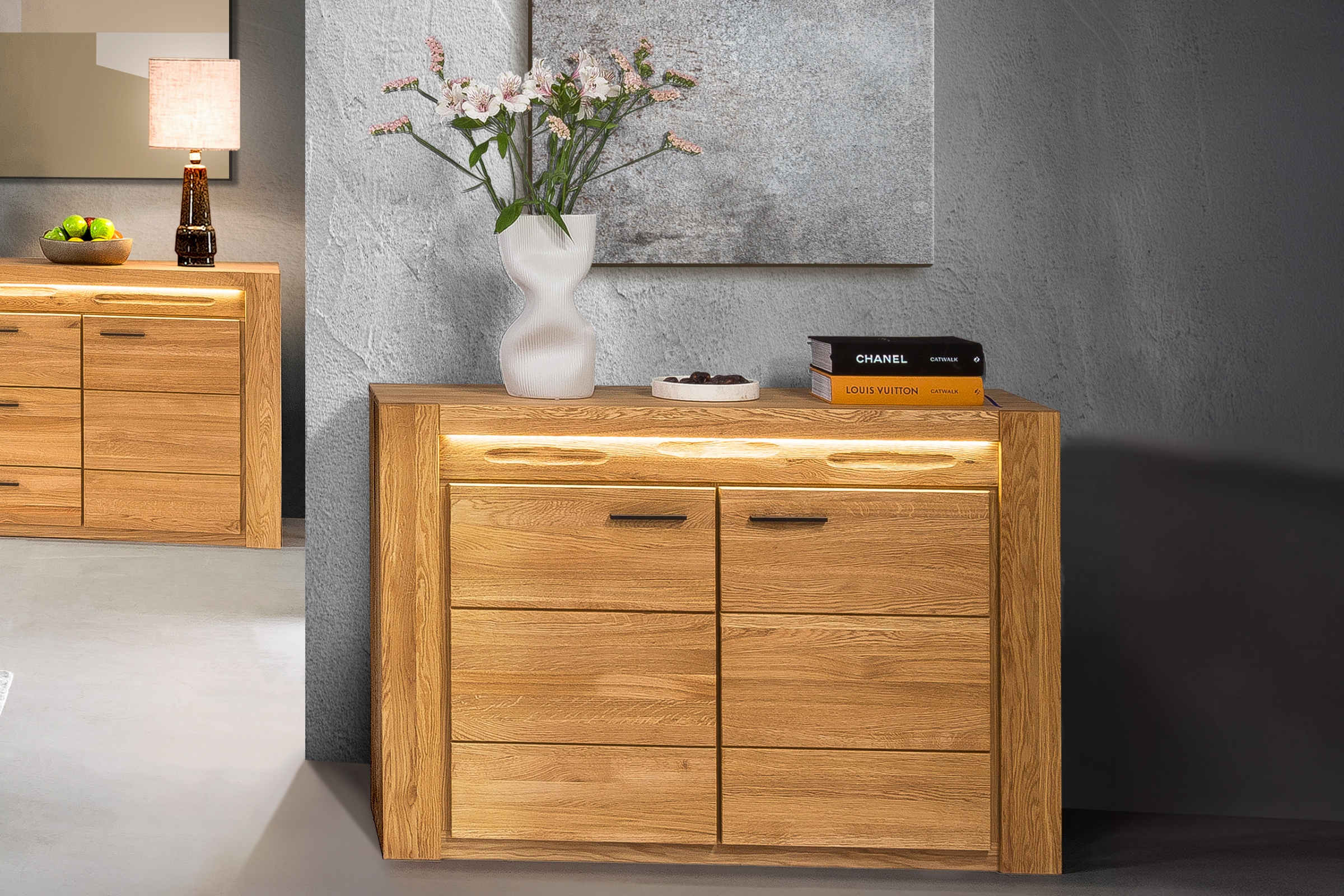 Komoda Velvet 44 120 cm - přírodní Komoda Velvet 44 dvoudveřová 120 cm - dub natura