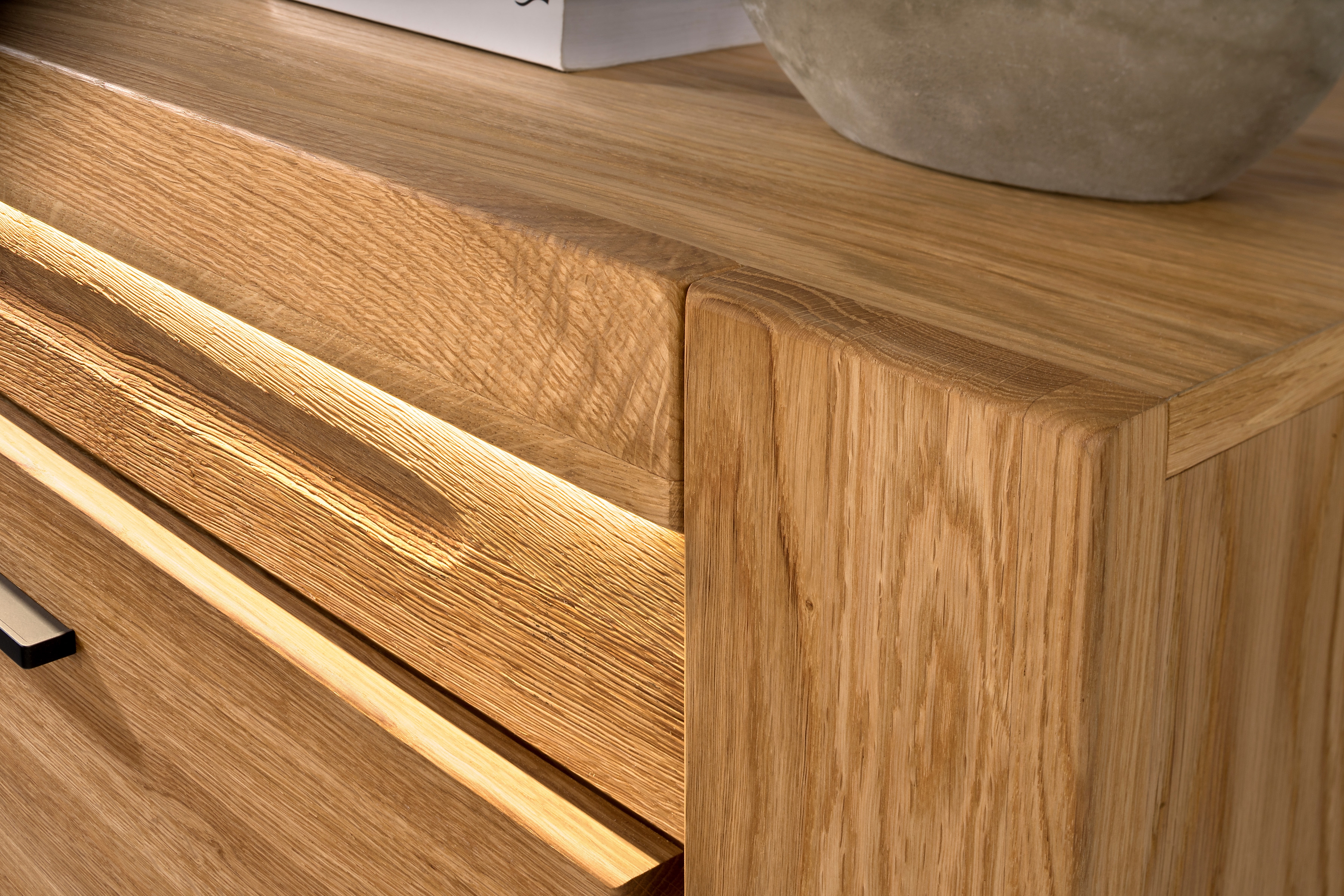 Komoda Velvet 44 120 cm - přírodní Komoda Velvet 44 dvoudveřová 120 cm - dub natura