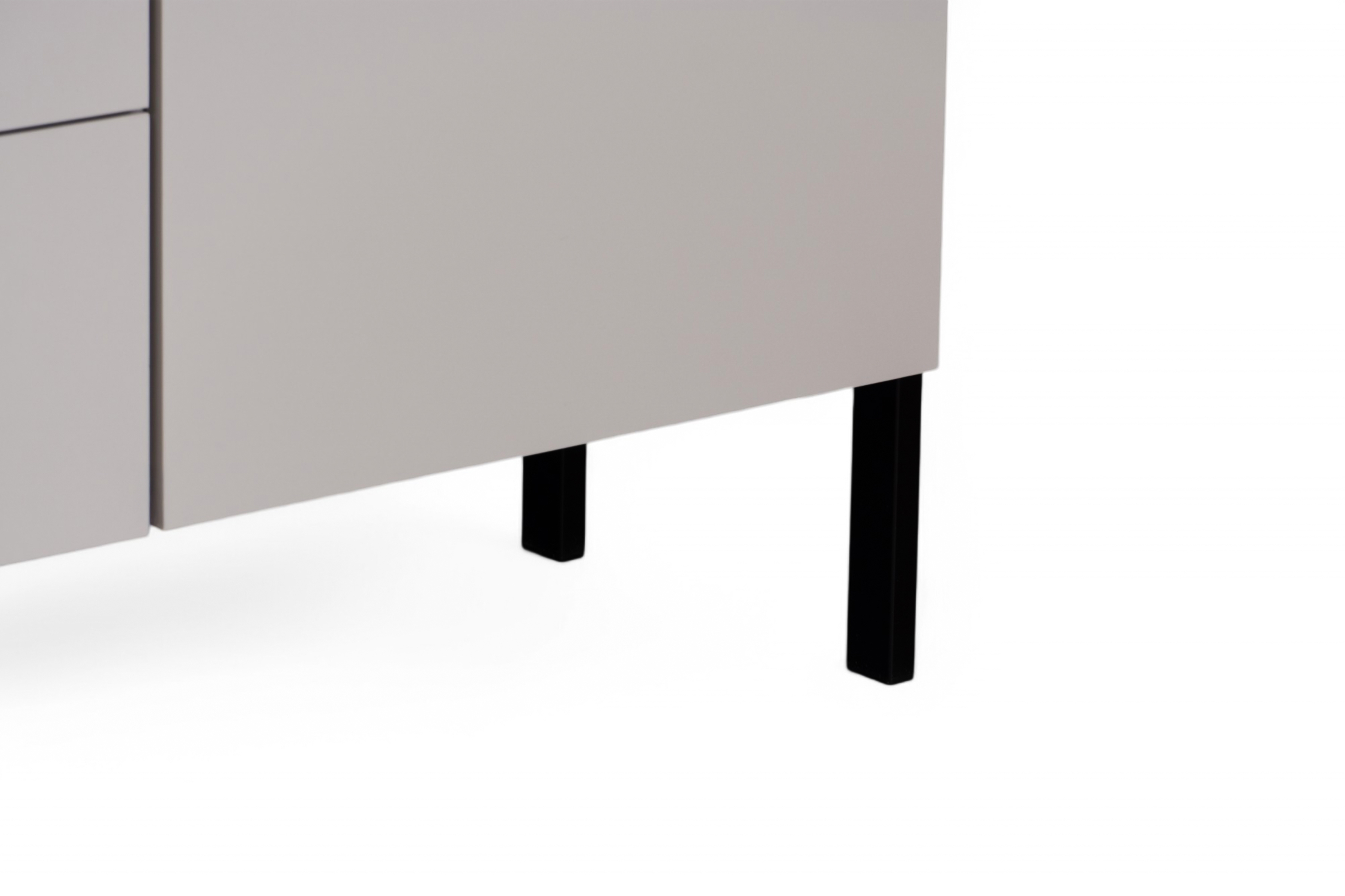 Komoda Jukon 184 cm se zásuvkami - kašmír / černé nohy Komoda se zásuvkami Wezilo 184 cm - kašmír / černé nožičky