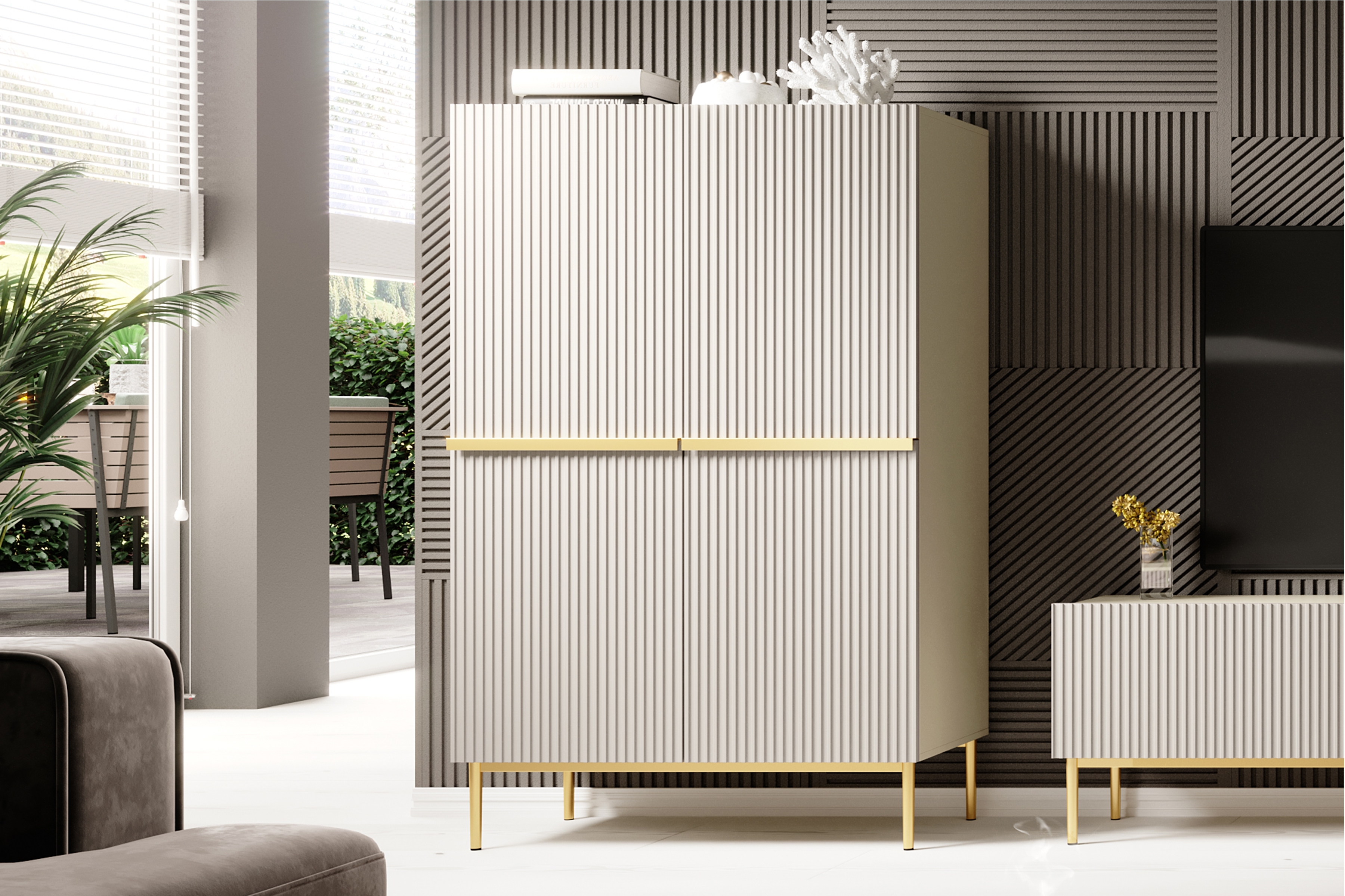 Vysoká komoda Nicole 100 cm - kašmír / zlaté nožky Kredenc Nicole z metalowymi uchwytami i nogami 100 cm - kašmír / zlote nozki