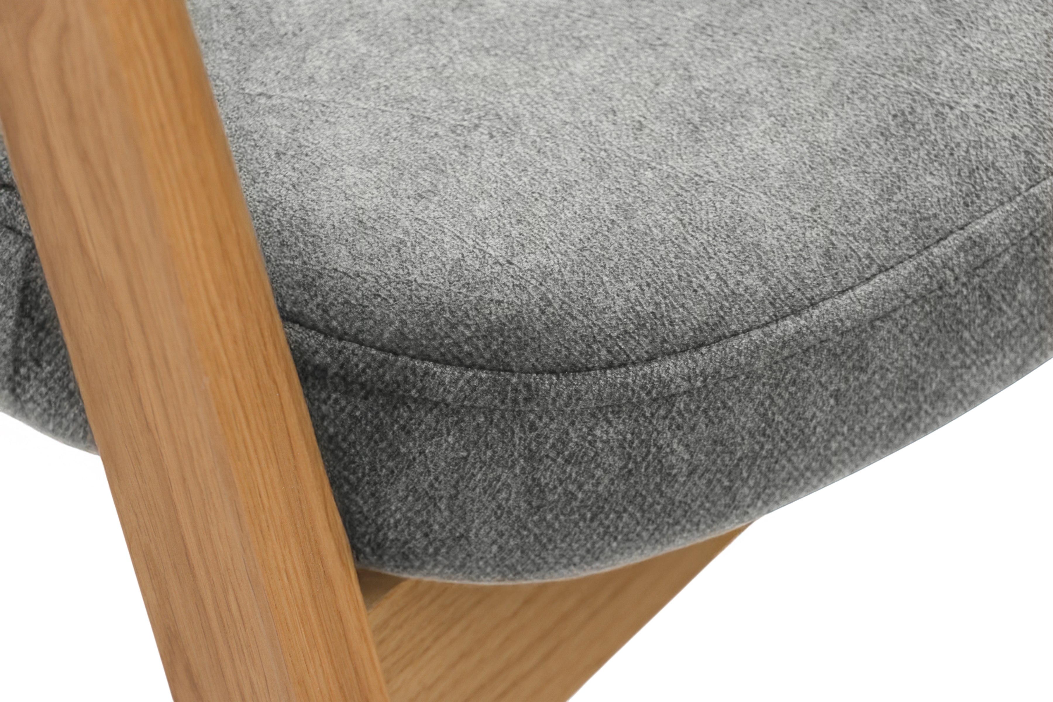 Drevená stolička Elvarin s čalúneným sedadlom - sivý šenil Wind 90 / lakovaný dub Stolička drevená Elvarin z tapicerowanym siedziskiem - šedý šenil Wind 90 / Dub lakierowany