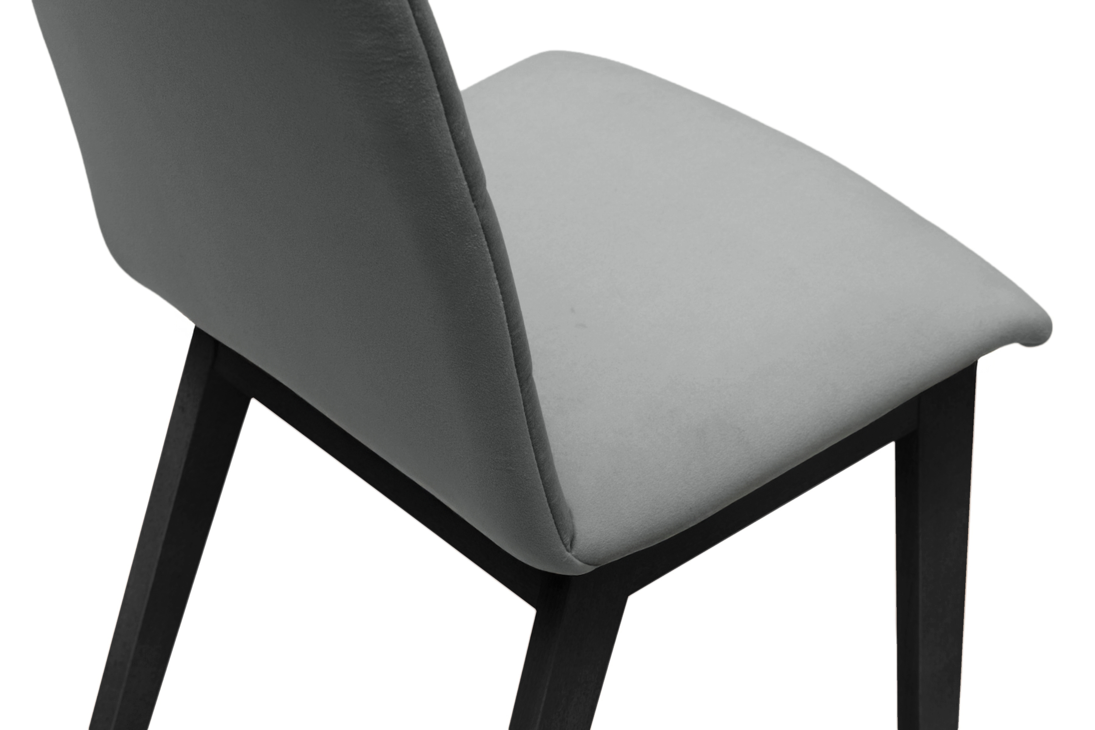 Čalúnená stolička Platinum 4 – sivý zamat Salvador 17 / čierne nohy Stolička drevená Platinum 4 z tapicerowanym siedziskiem - šedý Salvador 17 / čierny nožičky