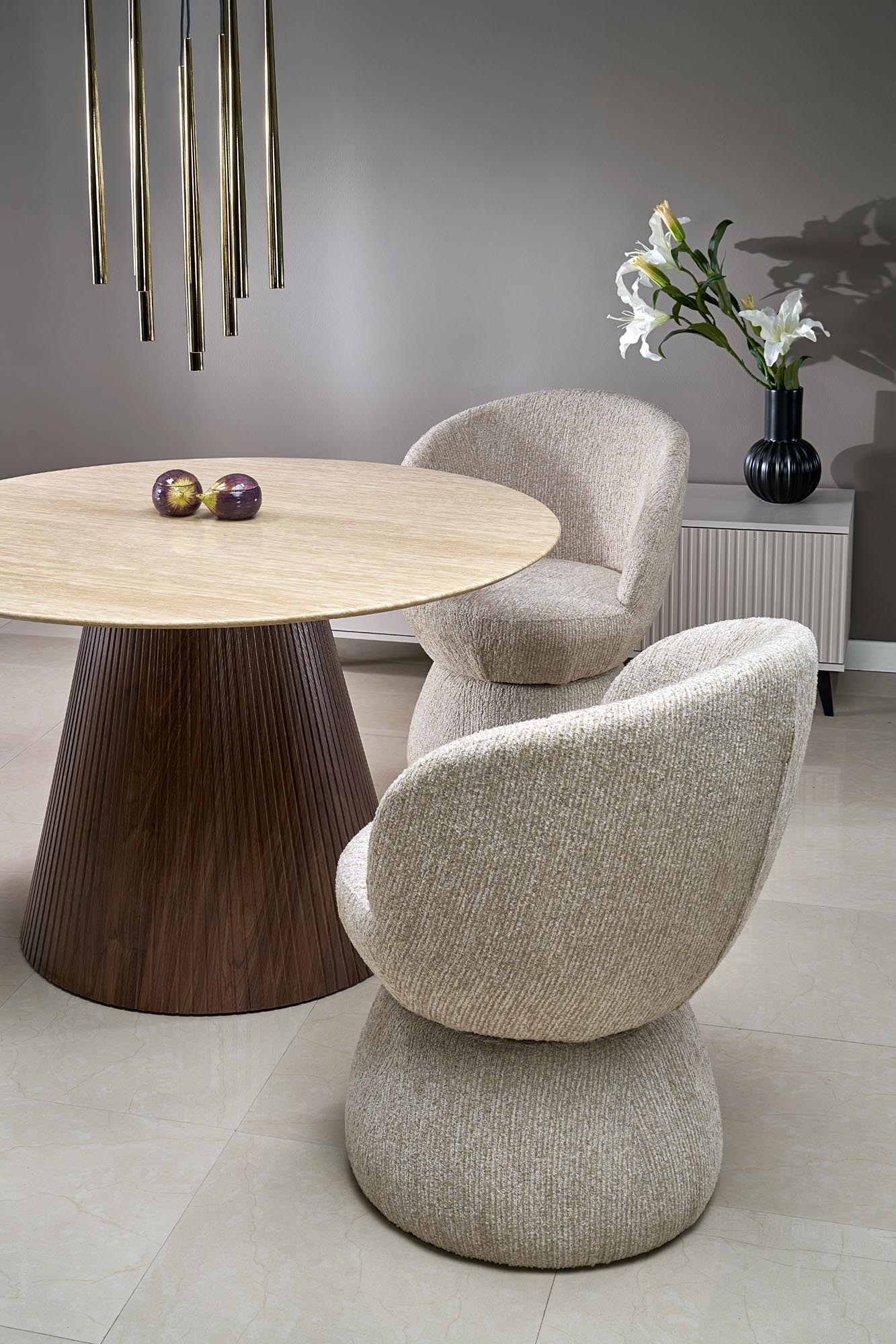 Otočné čalouněné křeslo Iverto - béžová židle čalouněné iverto obrotowe - béžová 