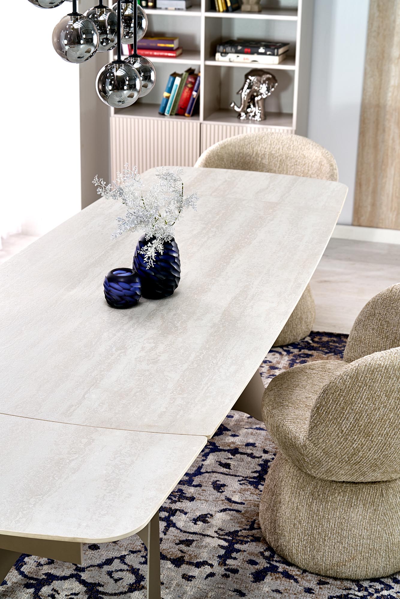 Otočné čalouněné křeslo Iverto - béžová židle čalouněné iverto obrotowe - béžová 