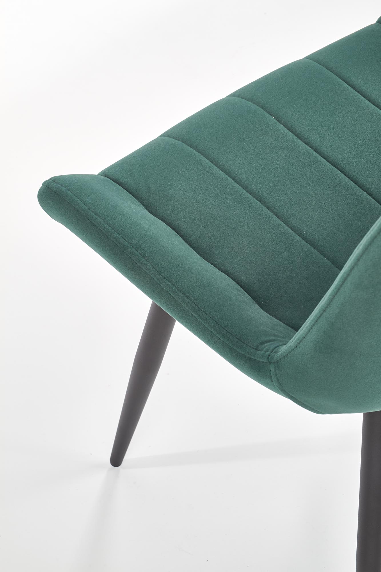 K388 kárpitozott szék - sötétzöld Židle čalouněná K388 - tmavě zelená