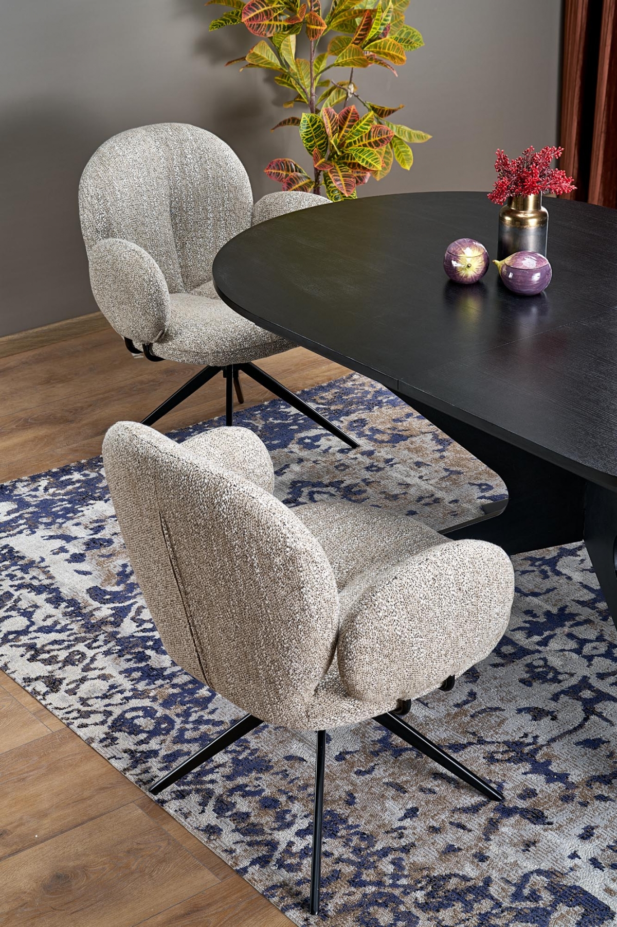 Otočná čalouněná židle Olton - tmavě béžová židle čalouněné Olton obrotowe - tmavý béžová