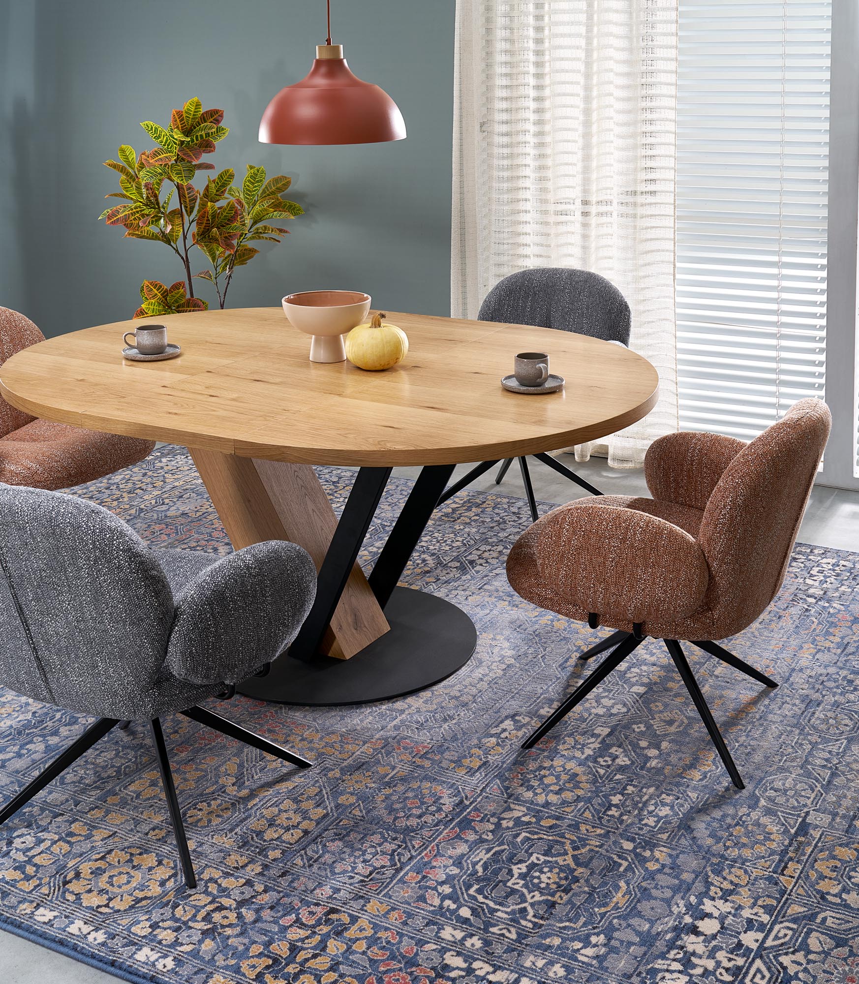 Otočná čalouněná židle Olton - skořicová židle čalouněné olton obrotowe - skořicová