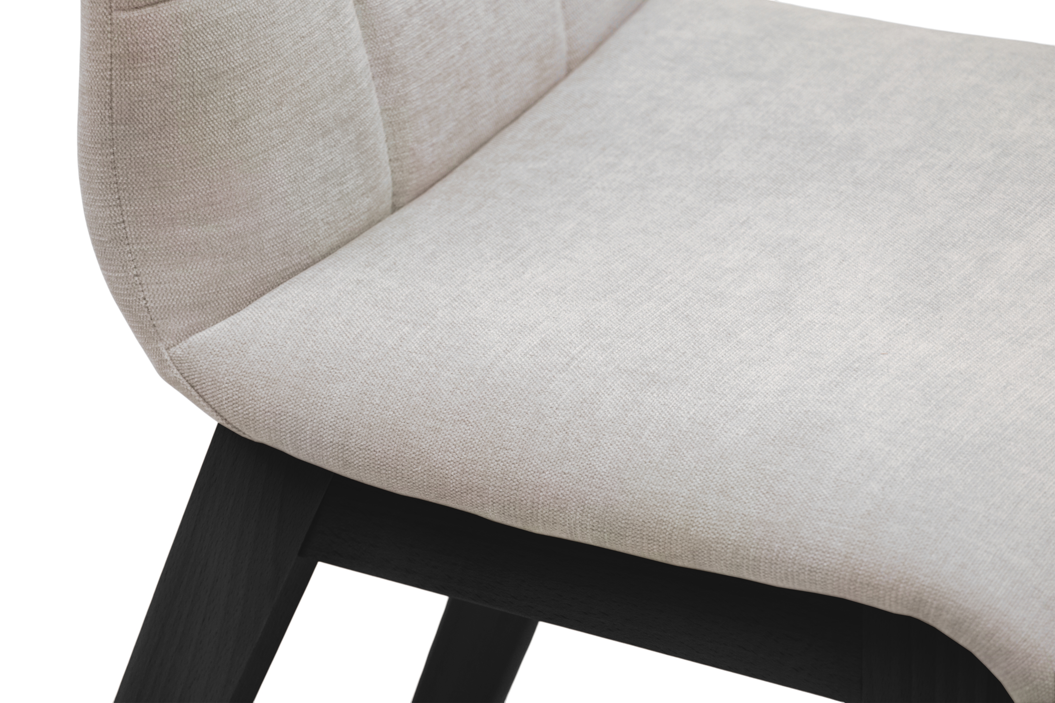 Čalouněná jídelní židle Platinum 4 - světle šedý šenil Wind 05 / černé nohy židle čalouněné Platinum 4  - světlý šedá šenil Wind 05 / Nohy černá