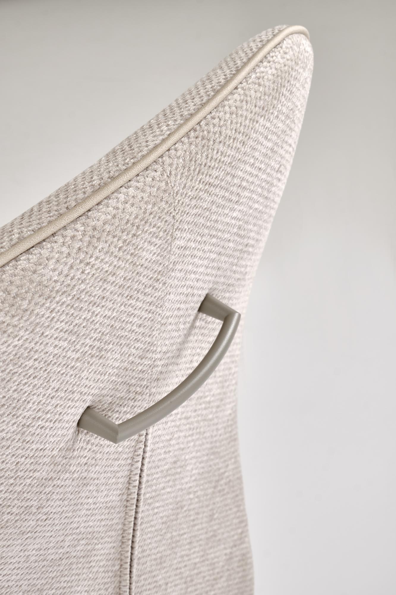 Čalouněné křeslo Tillo - béžová / kašmír židle čalouněné tillo - béžová / kašmír