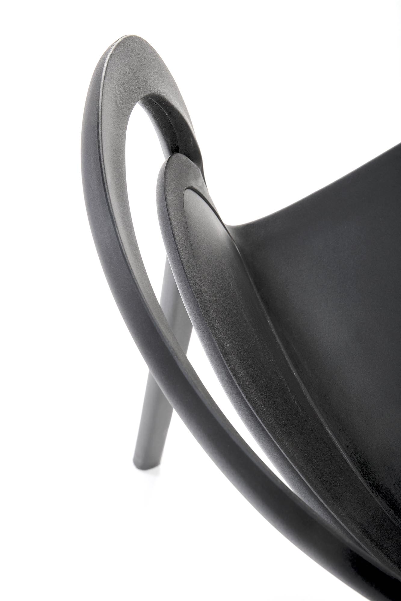 K490 Stolička plastik Čierny(1p=4szt) Stolička z tworzywa sztucznego k490 - Čierny