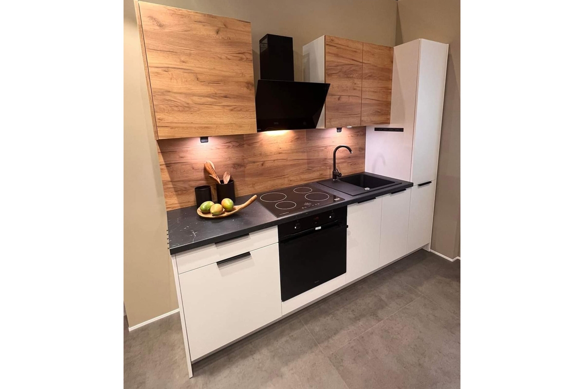 Kuchyňa KAM SET W140/71 + D200 P6 - Biela platina Komplet nábytku do kuchni 