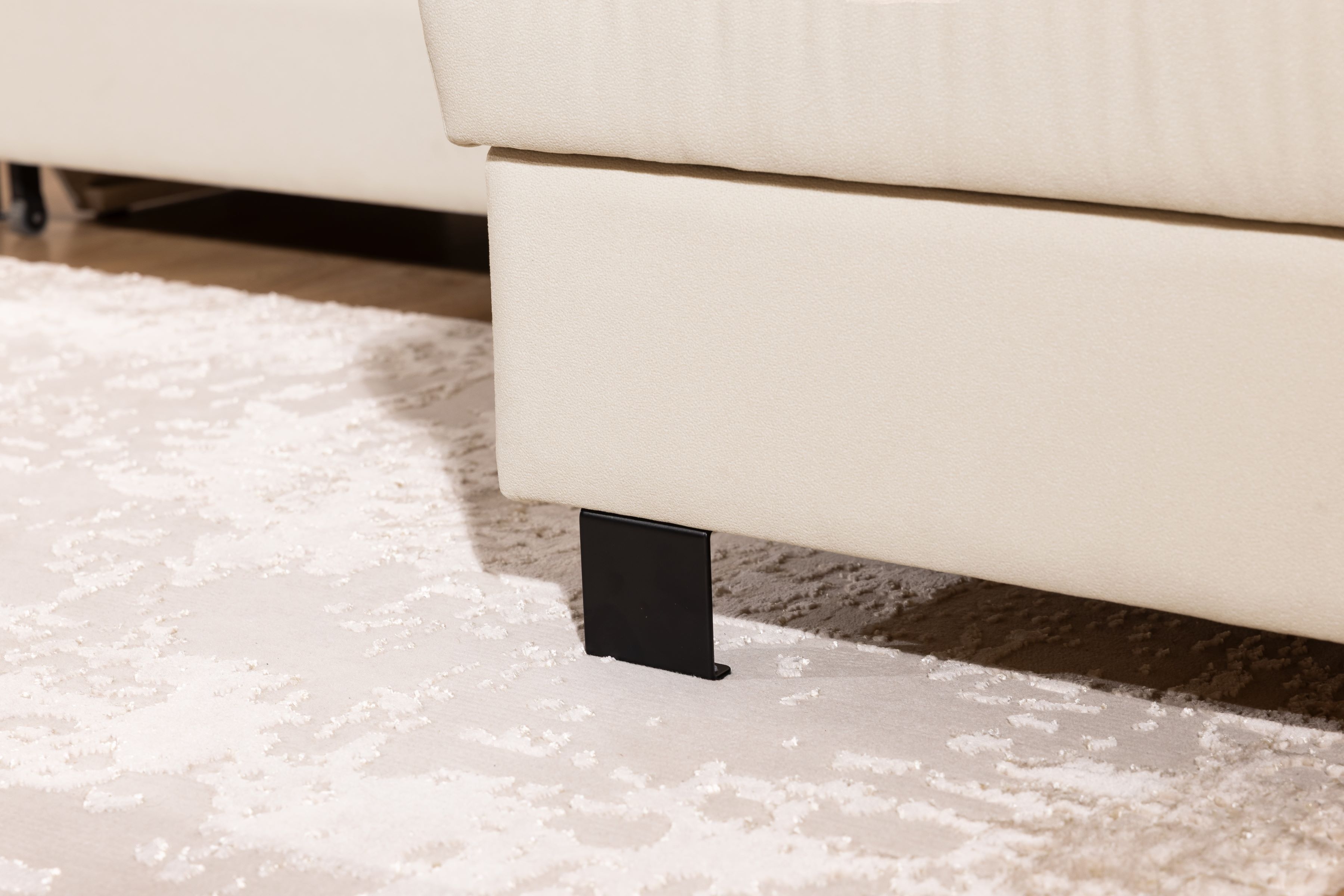 Rohová sedacia súprava Loario L pravá s úzkym bokom LOARIO BL-A+2SF+OT2P+N-A